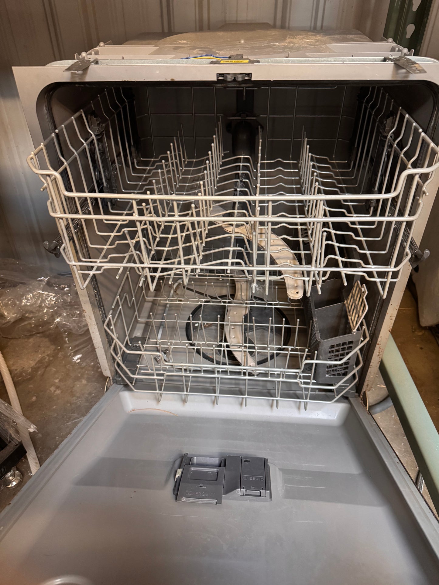 24in Reclaimed GE Dishwasher, Stainless Steel