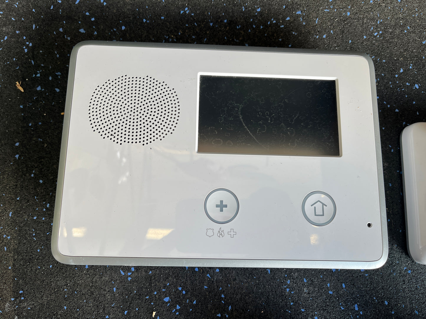 2GIG Go!Control Security System with Touchscreen and Sensors
