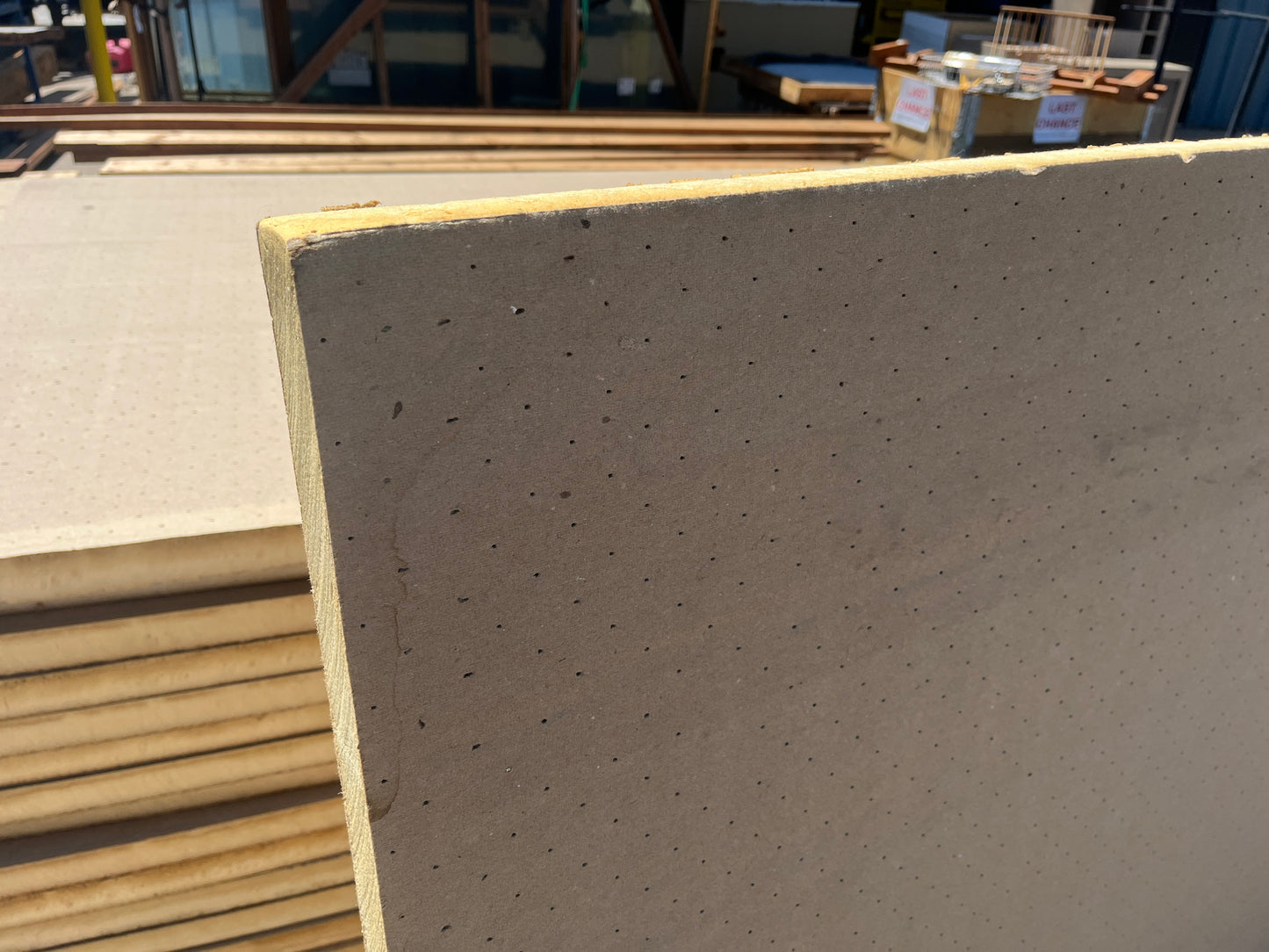 Polyiso Insulation Board, 4x8ft, 2.5in Thick [PRE-ORDER ONLY]