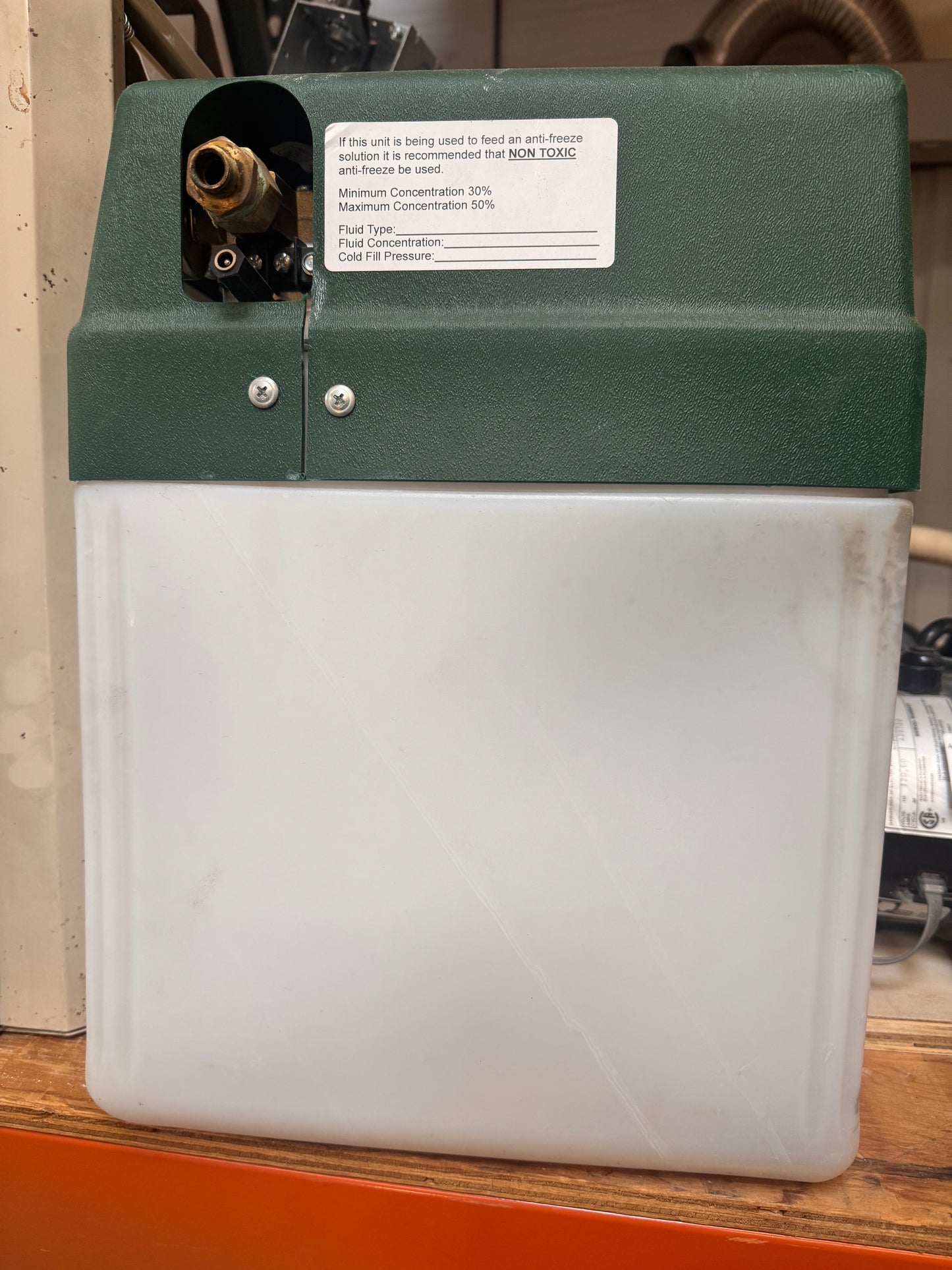 Reclaimed Axiom Mini Hydronic System Feeder, 6 Gallon