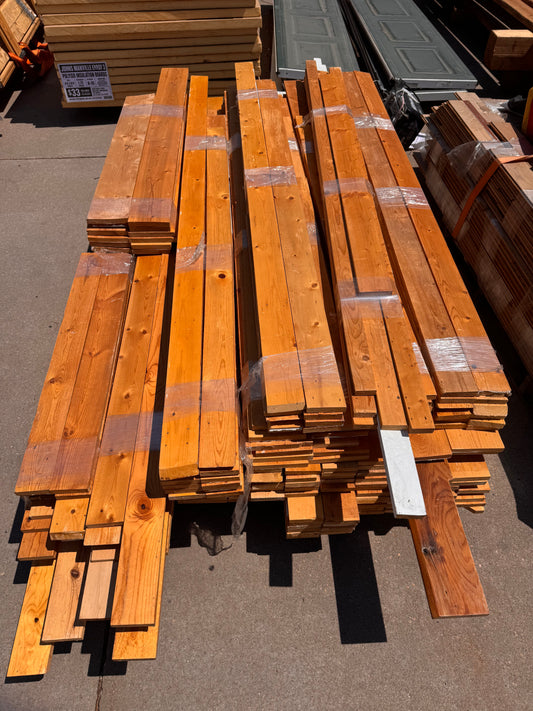 Reclaimed Pine Trim, Mixed Lengths and Widths