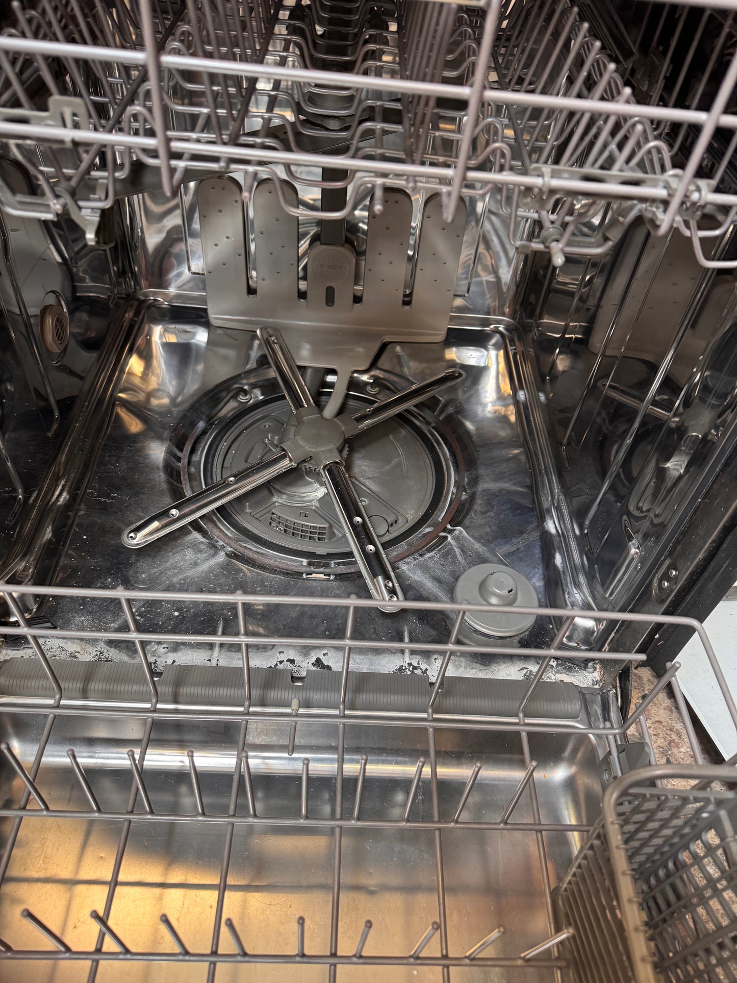 24in KitchenAid Built-In Dishwasher, Stainless