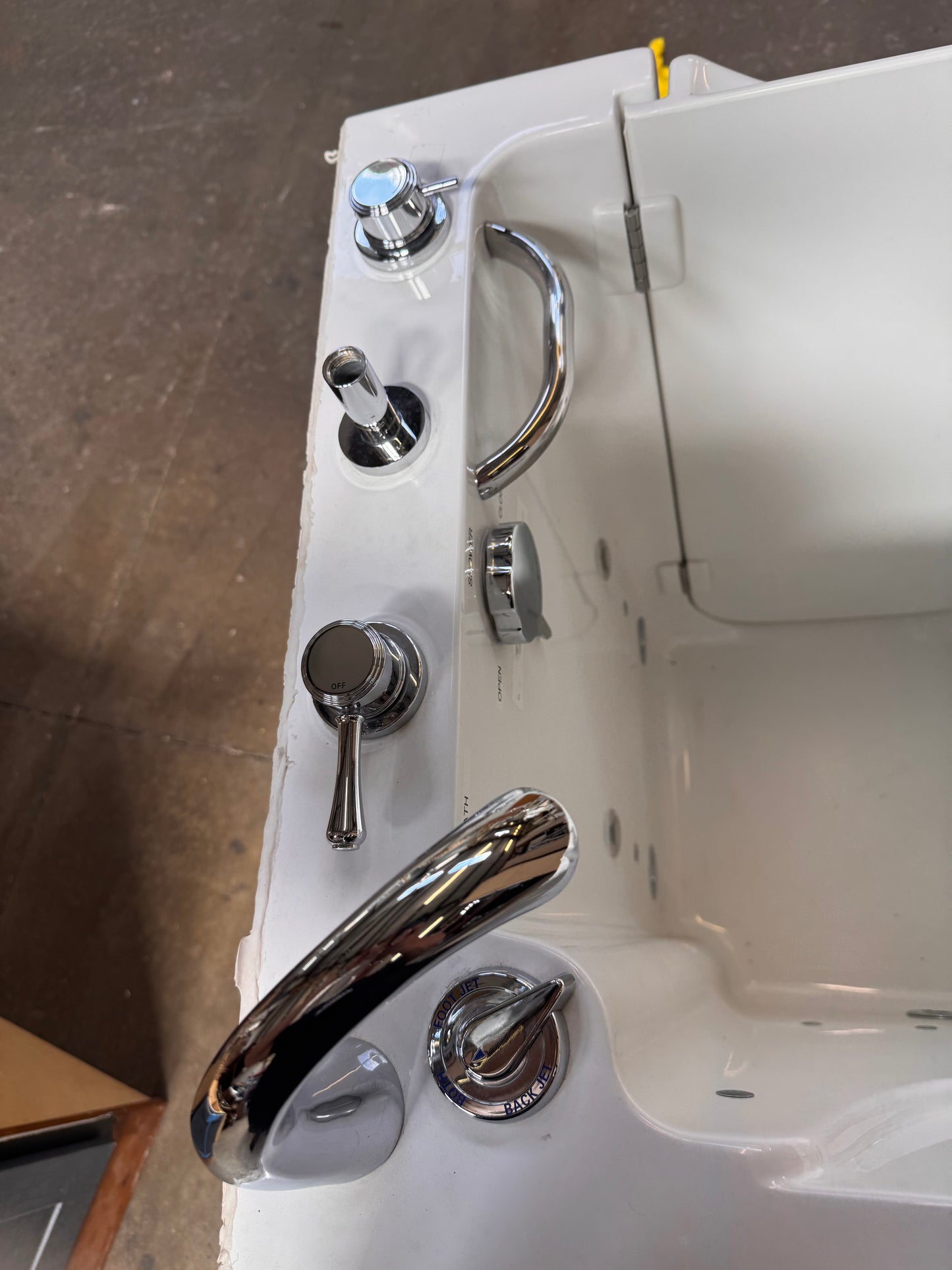 Reclaimed Safe Step Walk In Whirlpool Tub, Tested and Working
