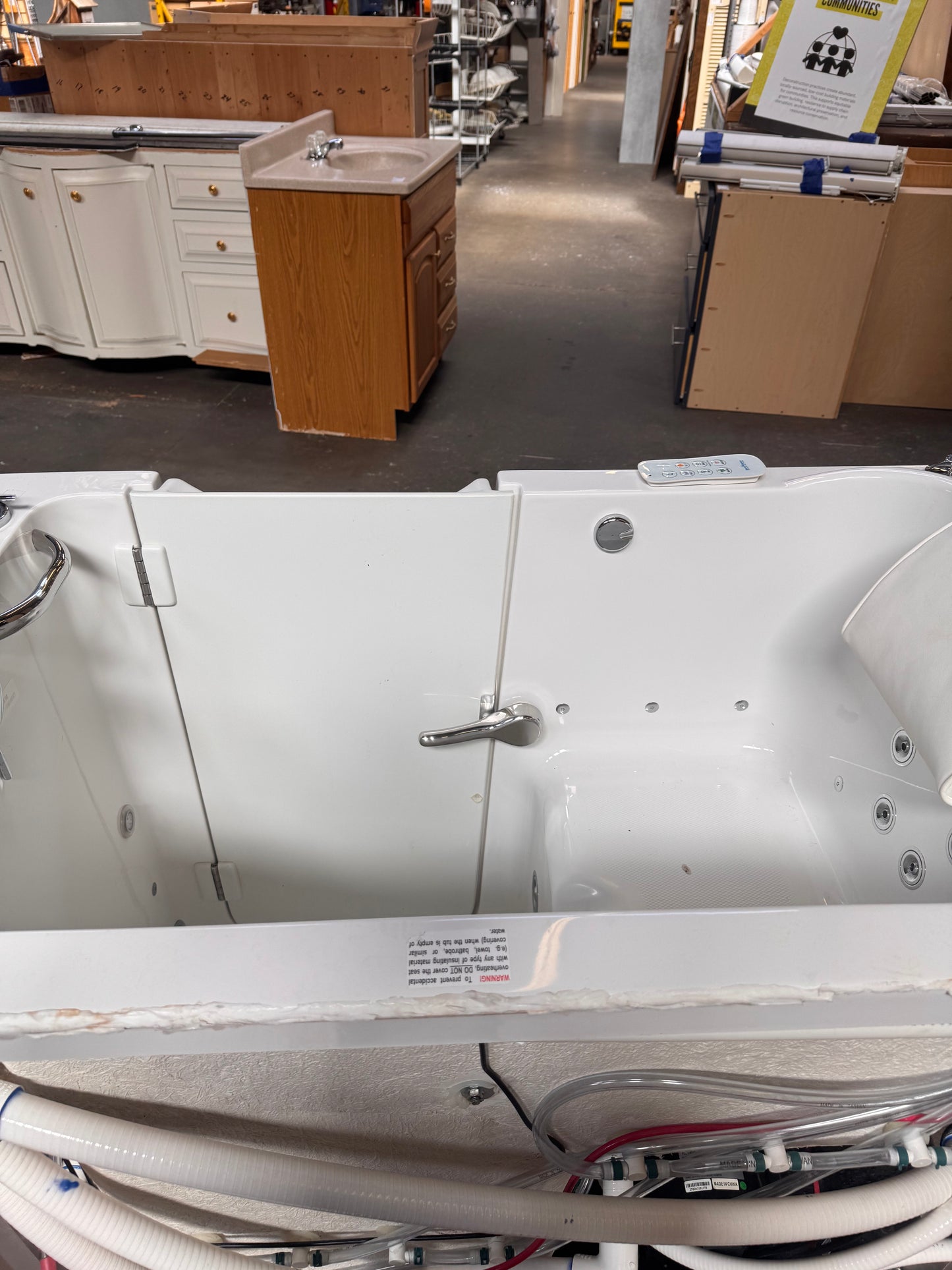 Reclaimed Safe Step Walk In Whirlpool Tub, Tested and Working