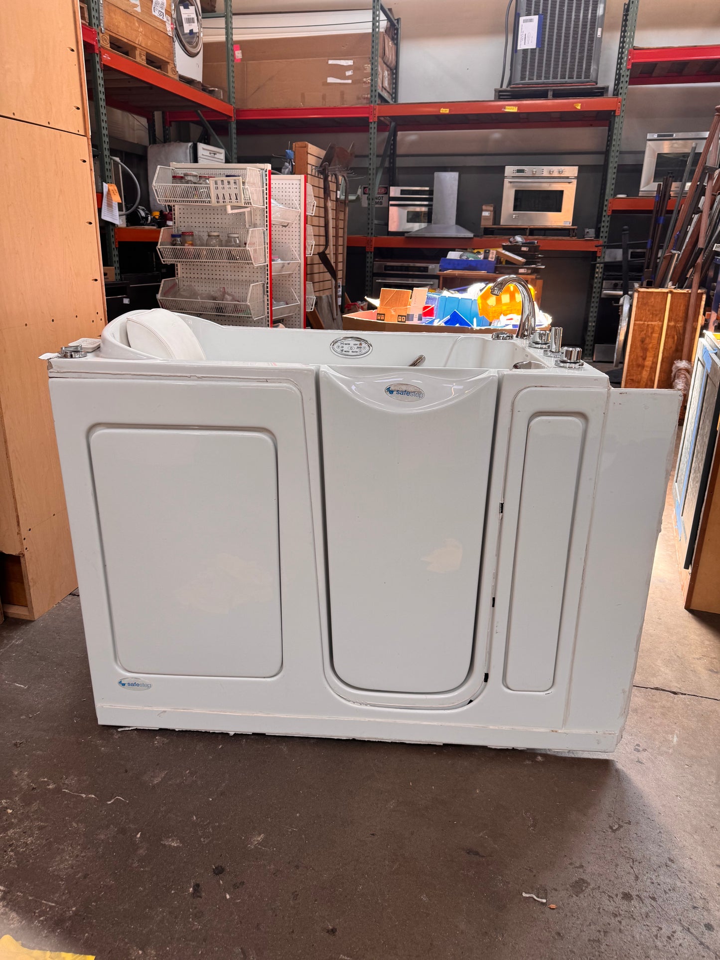 Reclaimed Safe Step Walk In Whirlpool Tub, Tested and Working
