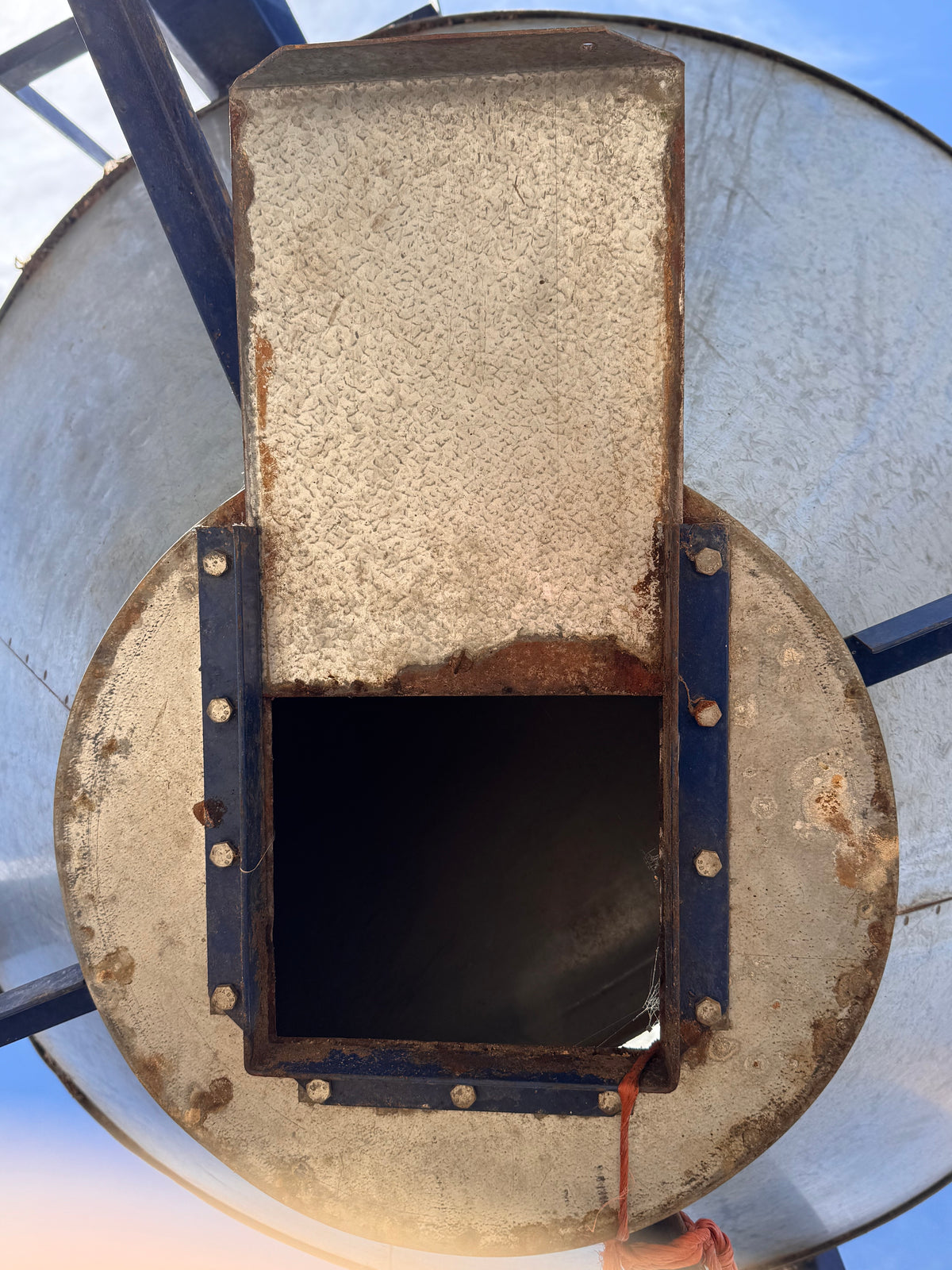 55" Diameter Reclaimed Behlen Galvanized Steel Bulk Bin / Hopper Silo