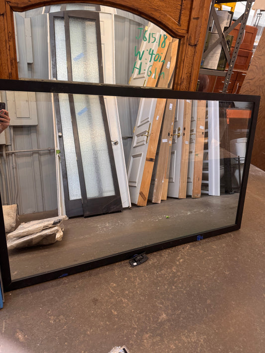 Dual Samsung 22in TV and Wall Mirror Combo