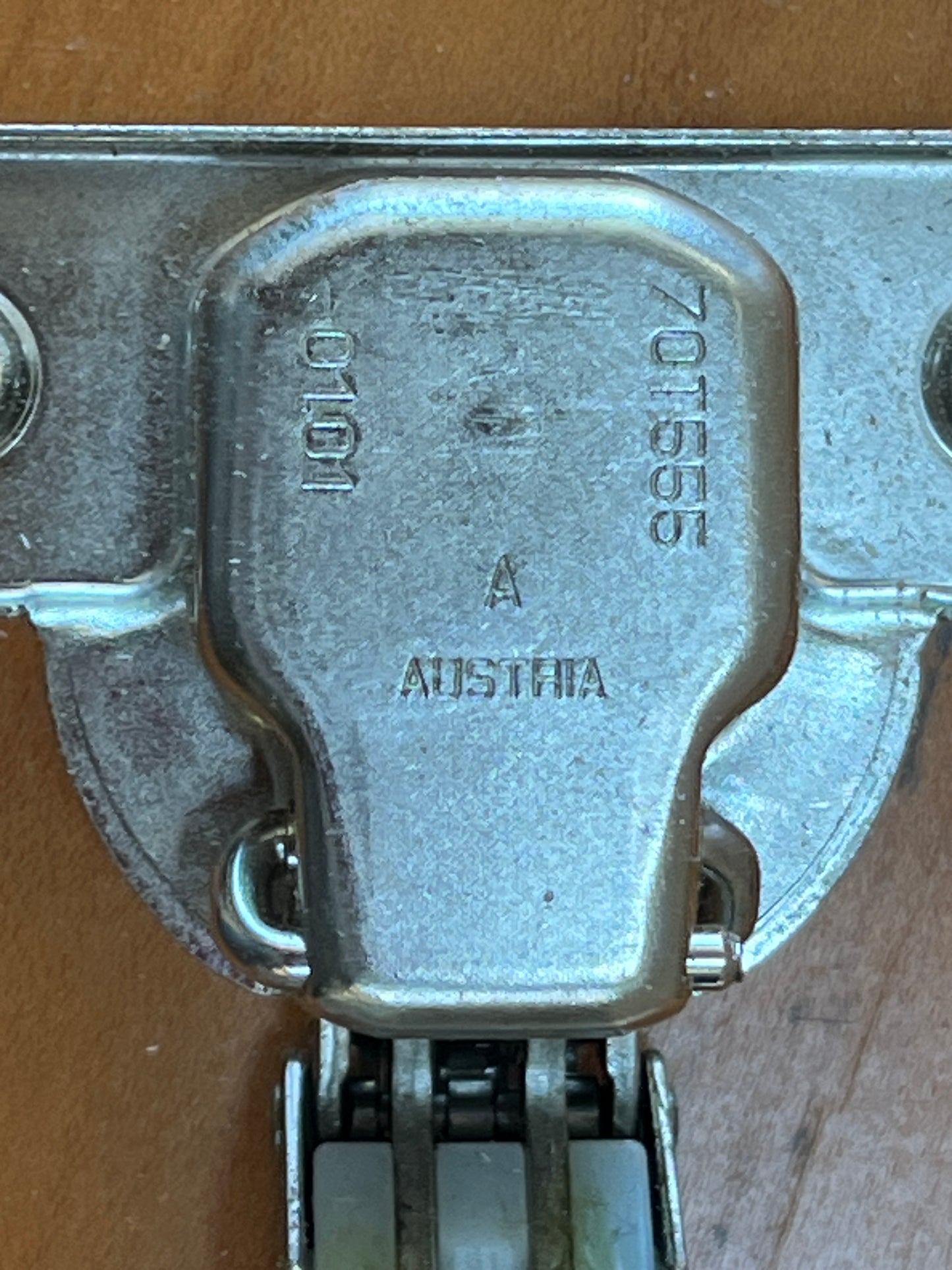 Blum Clip-Top Cabinet Hinges [ID 1015.04]