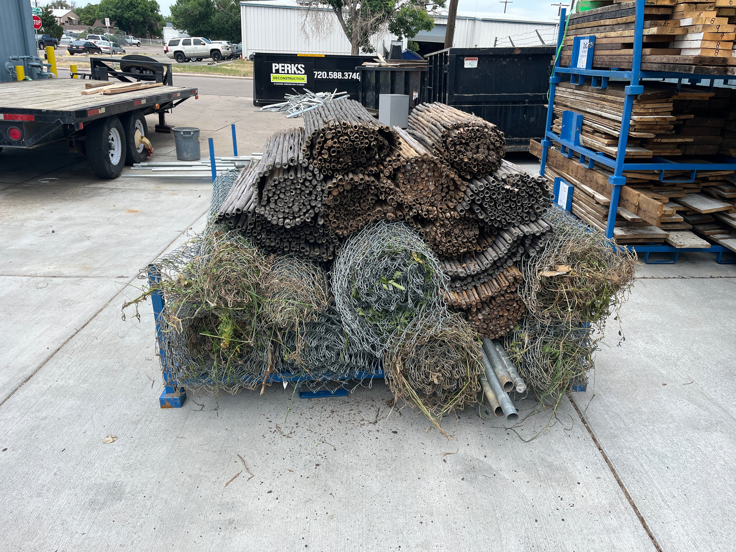 5 ft Tall Chain Link Fence Mesh & Metal Pipe Frame – Approx. 150 linear feet ($4.50/LF) [1002.60]
