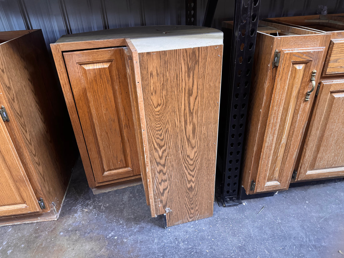 14.75ft Reclaimed Oak Kitchen Cabinet Set, 17-Piece Base and Upper
