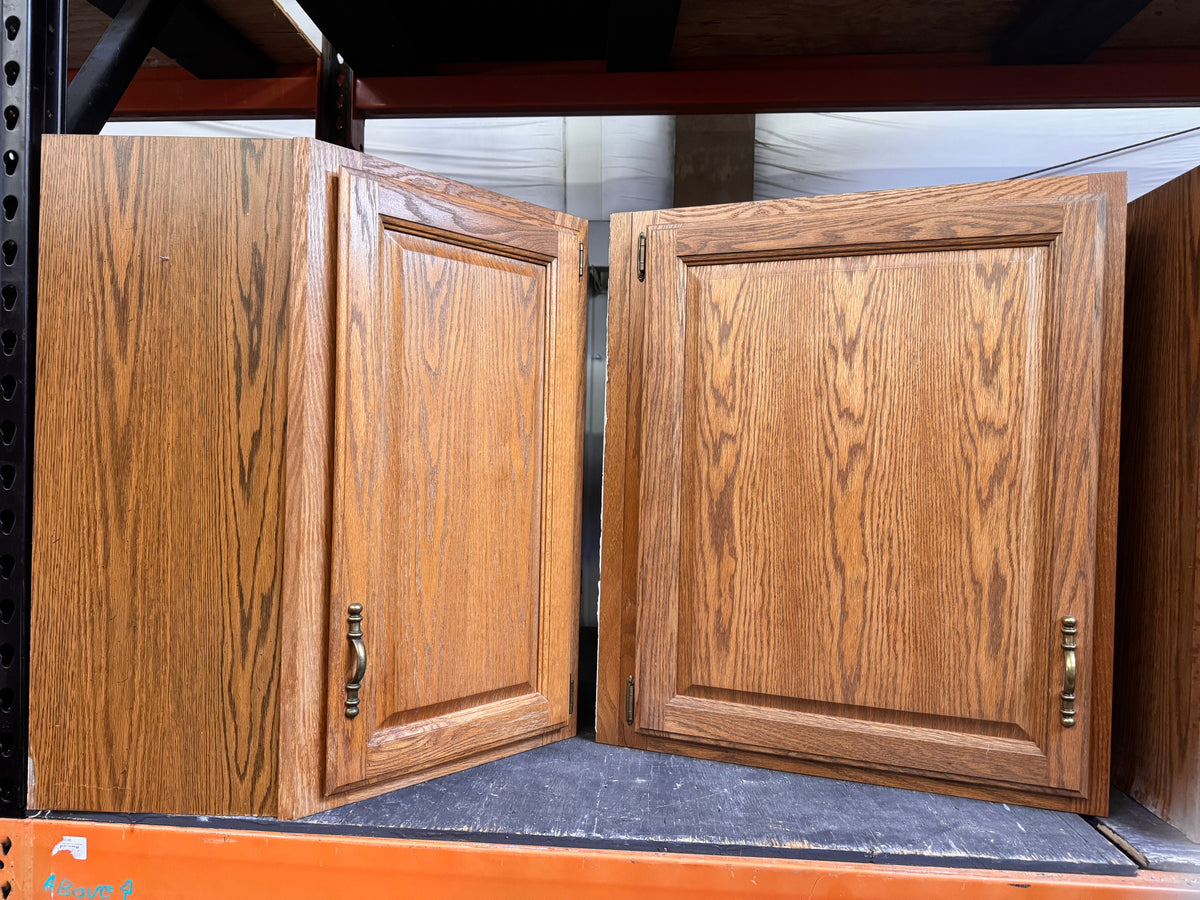 14.75ft Reclaimed Oak Kitchen Cabinet Set, 17-Piece Base and Upper