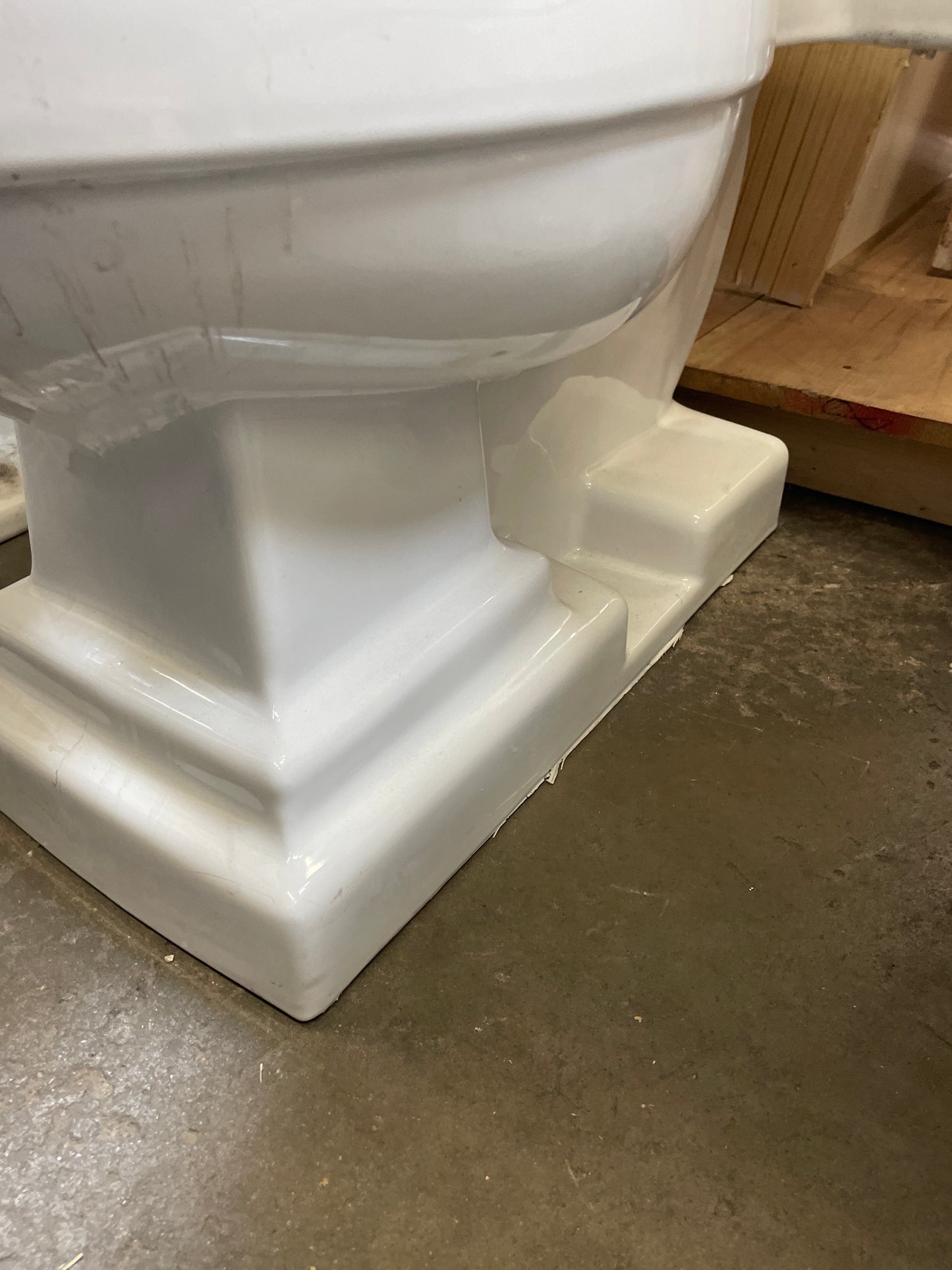 Elongated One-Piece Single Flush Toilet, White [#J407.02]