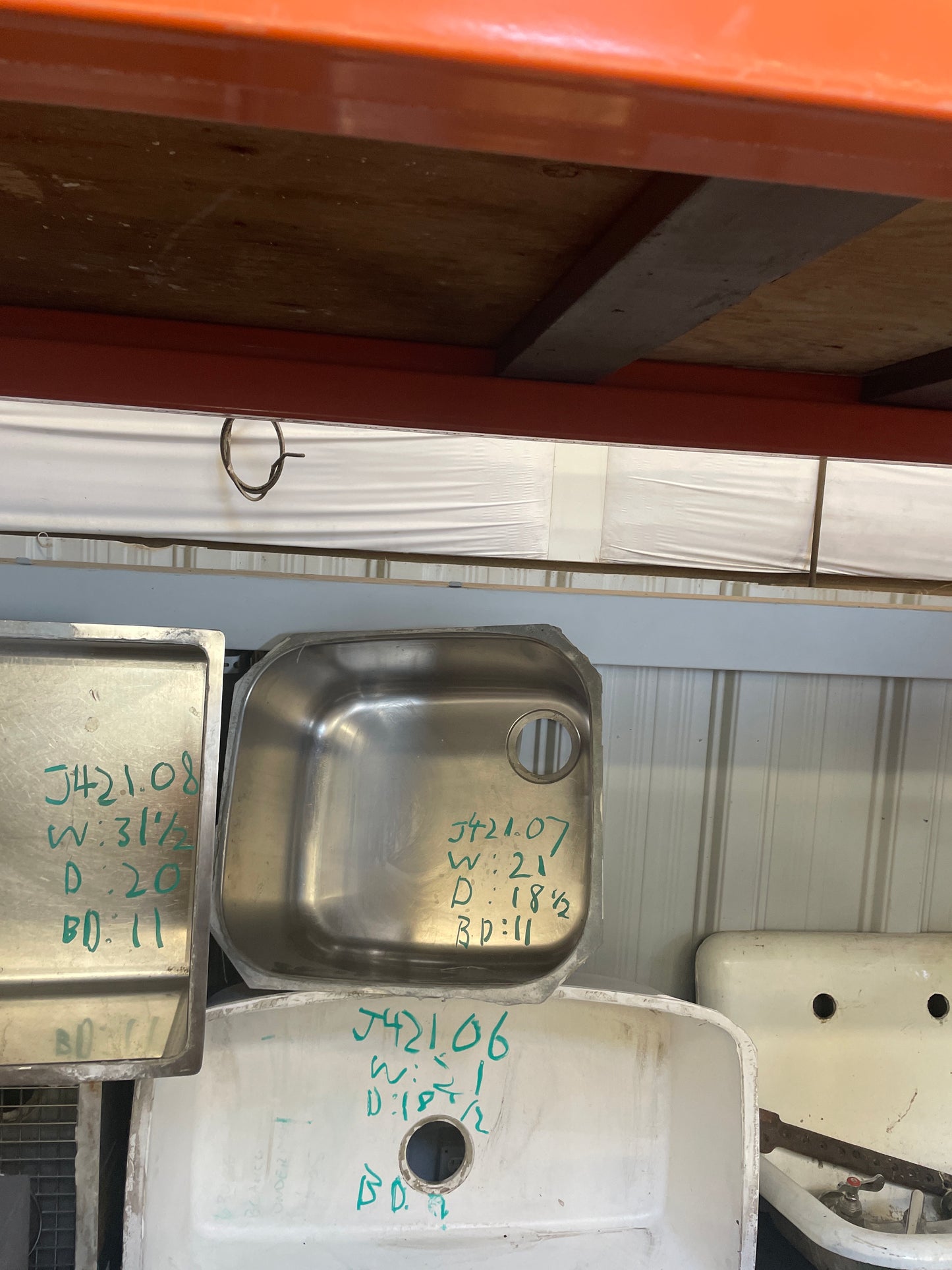 21" Undermount Stainless Steel Kitchen Sink, Single Basin [#J421.07]