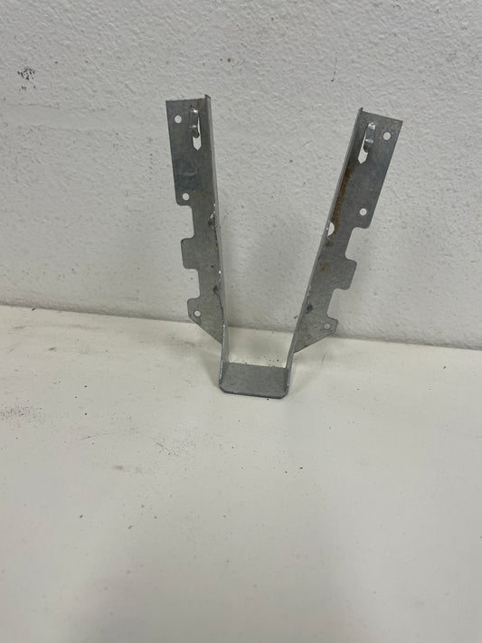 Simpson Strong-Tie LUS28Z Joist Hangers 2x8 (ZMAX Galvanized) – Lot of 3