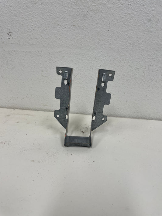 Simpson Strong-Tie LUS26 Joist Hanger 2x6 (Galvanized)