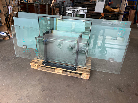 Shower Door – Tempered Glass, 25 in x 79 in [814.12]