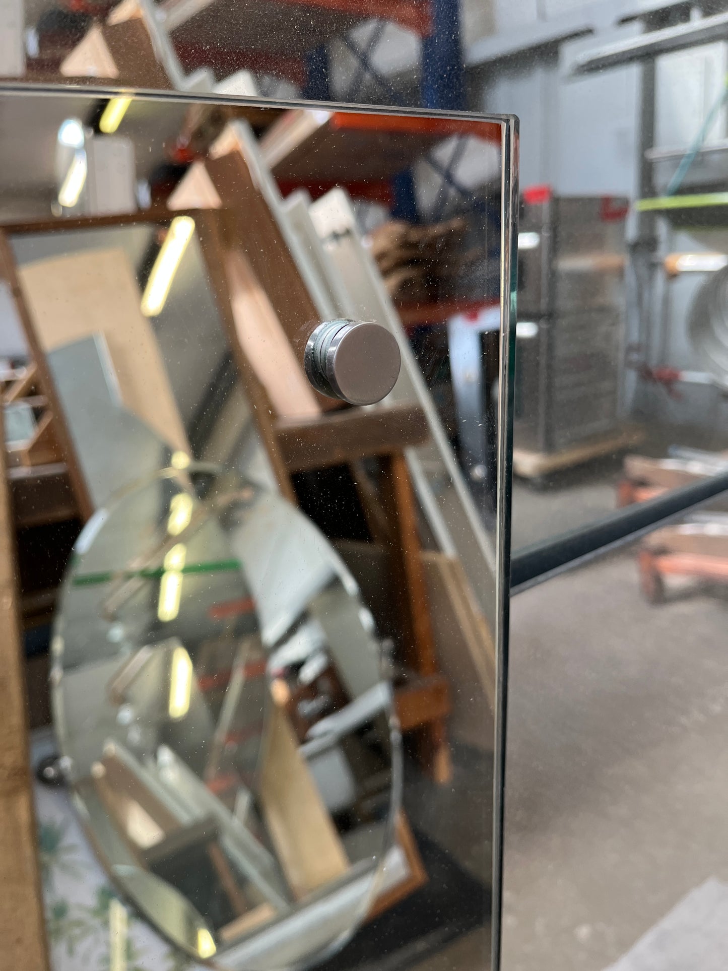 Wall-Mount Rectangular Mirror – 20 in x 42 in [807.04]