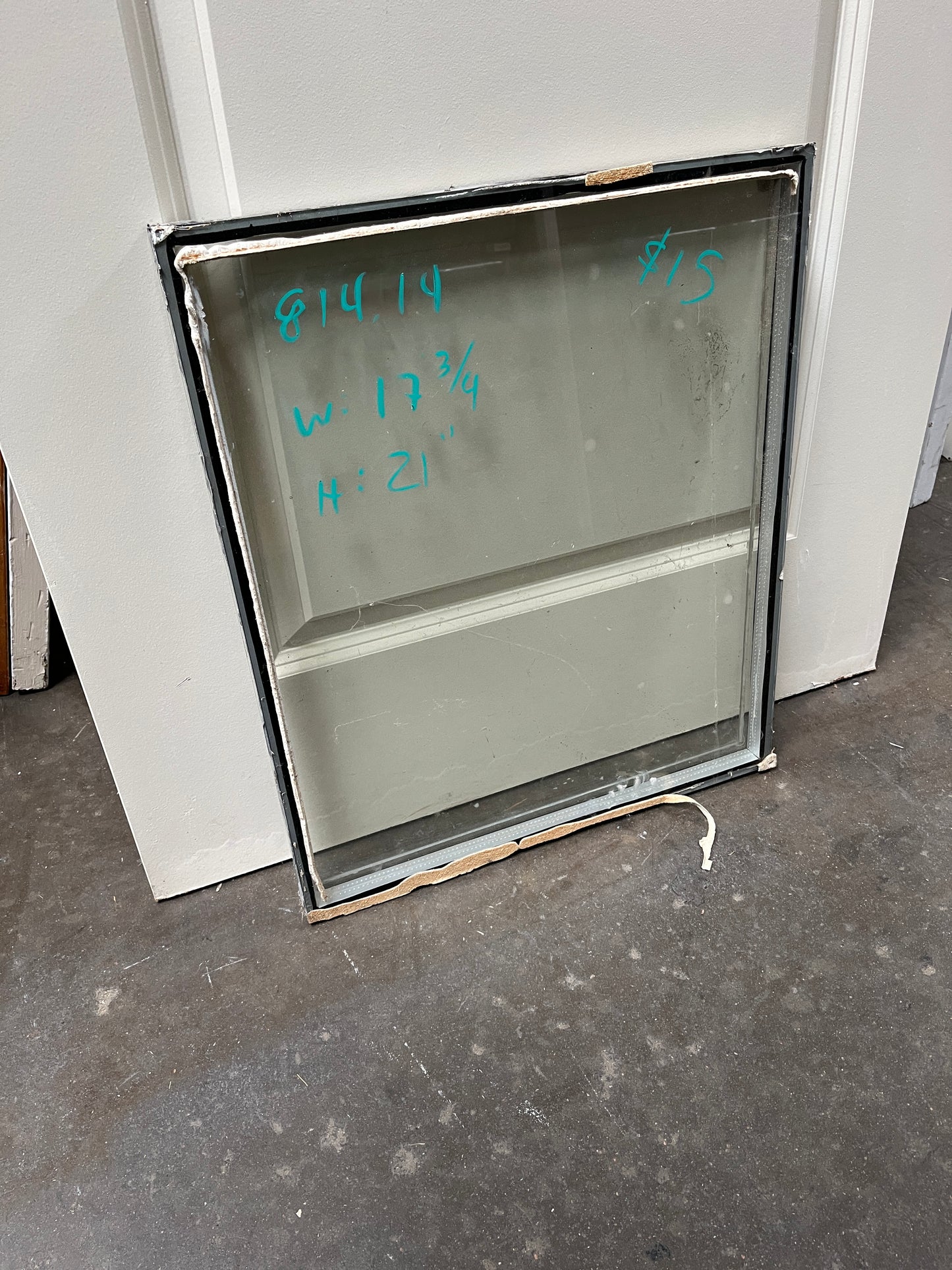 Insulated Glass Window Panel – 17 ¾ in x 21 in [814.14]