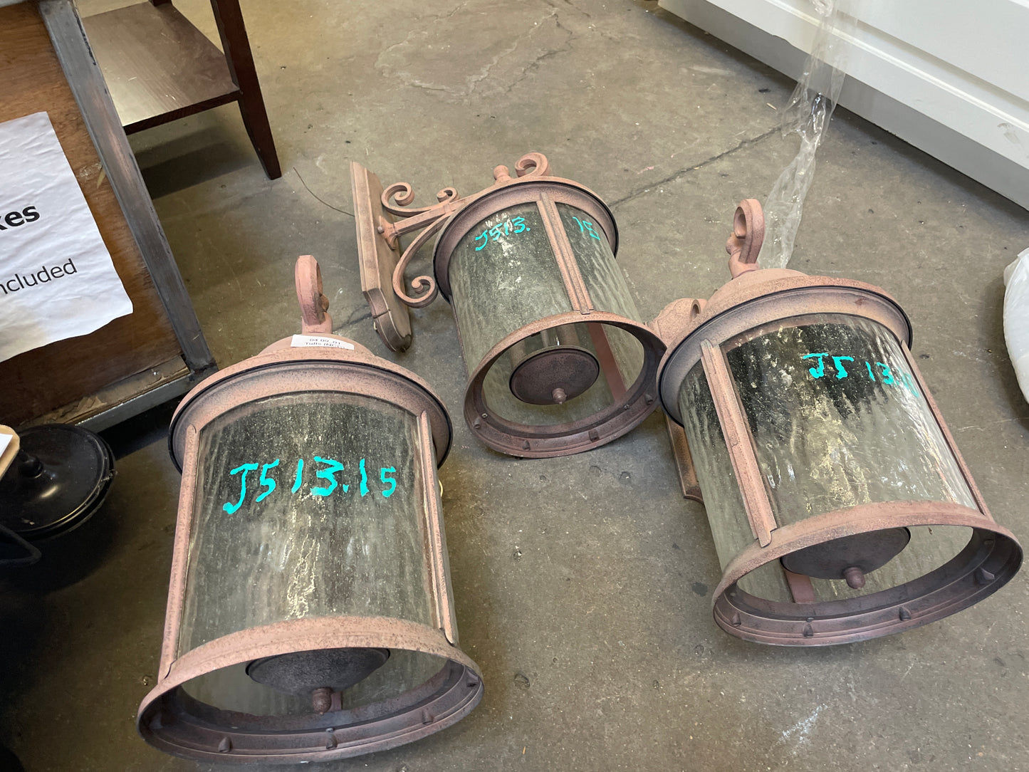 Large Rustic Outdoor Wall Lantern [#J513.15]