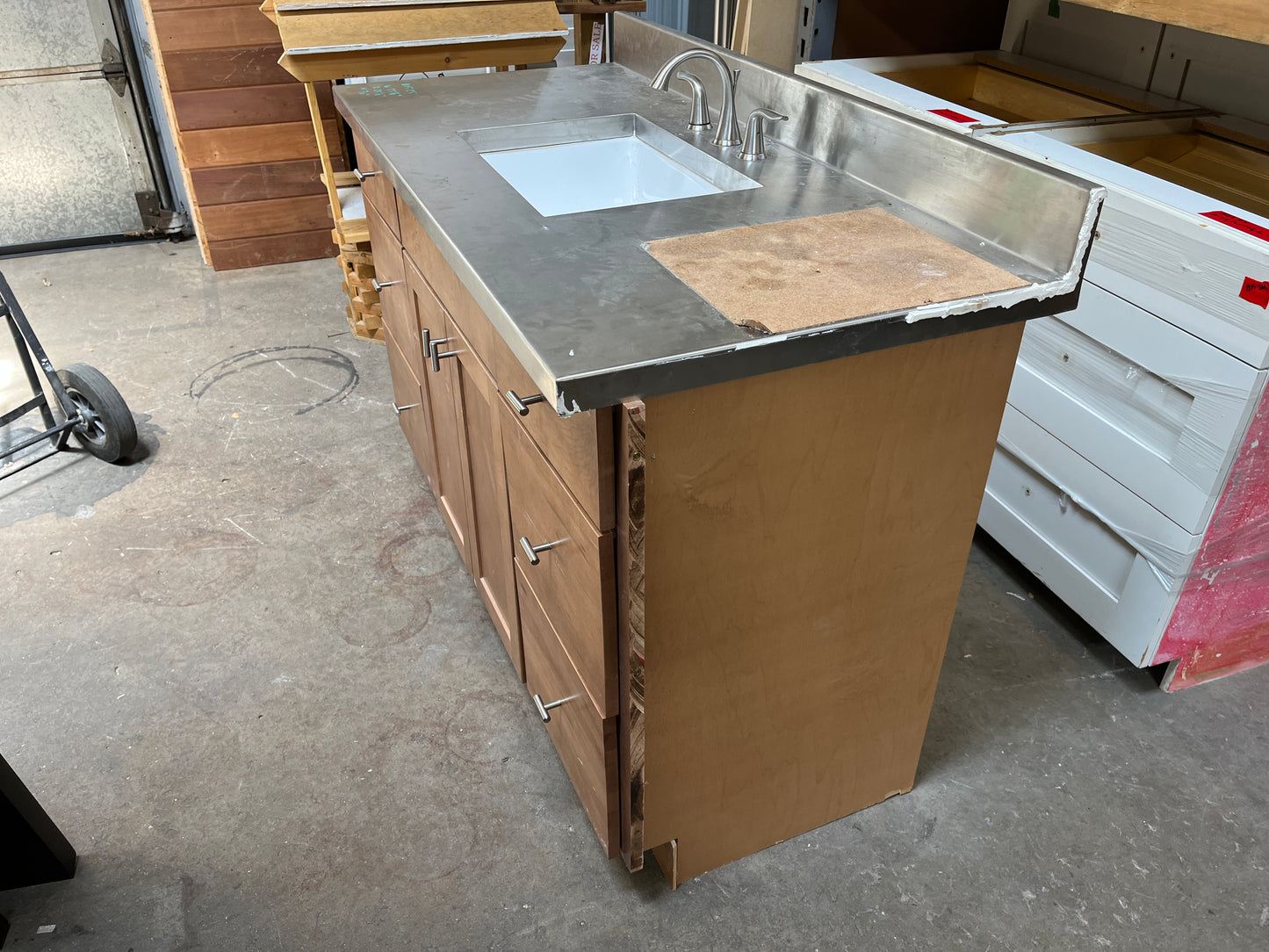 Thomasville Vanity with Stainless Steel Top and Sink – 55.5 in [805.25]