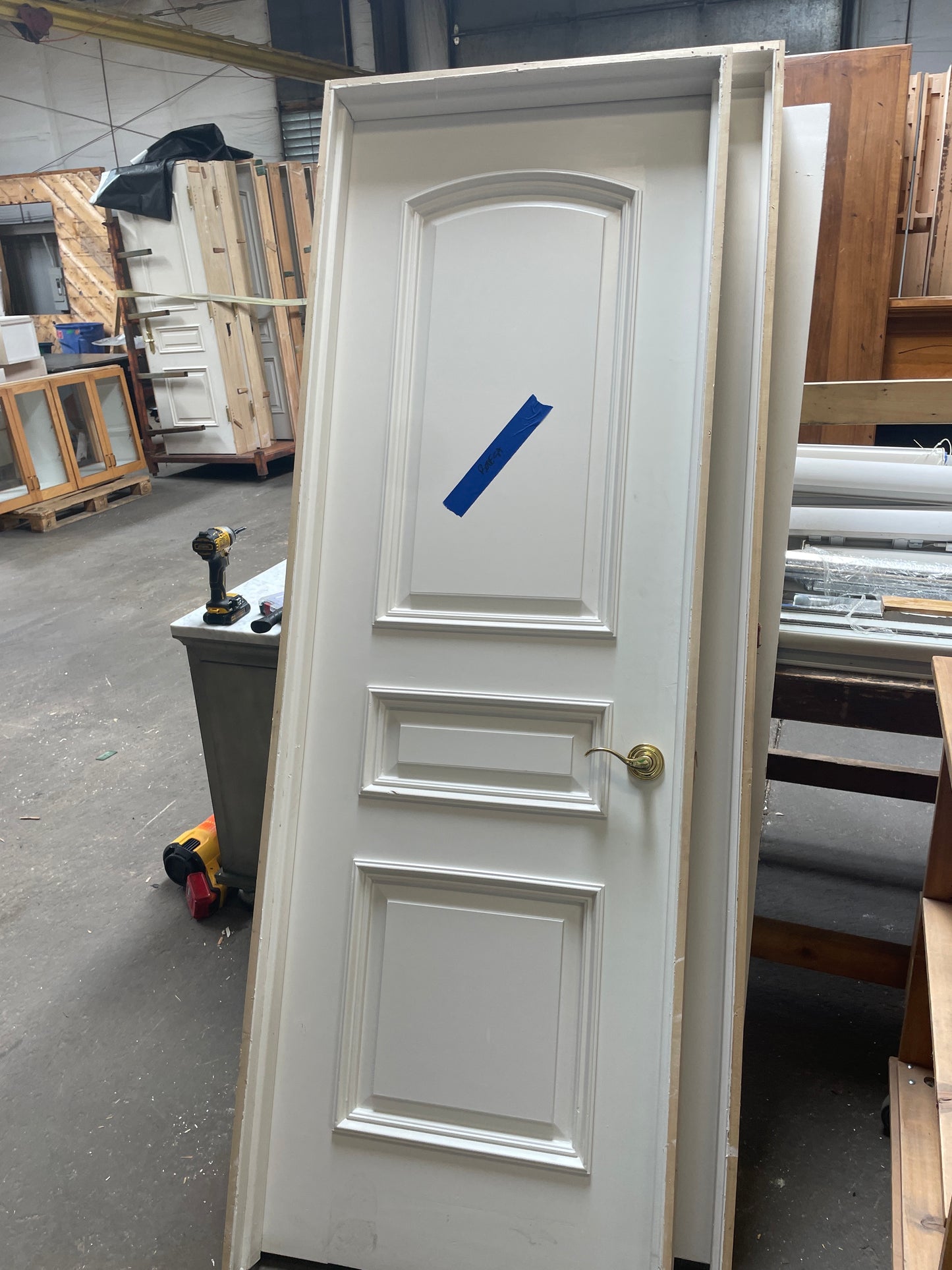 28x84 RHS Interior Solid 3 Panel Prehung Door, White [#J519.10]