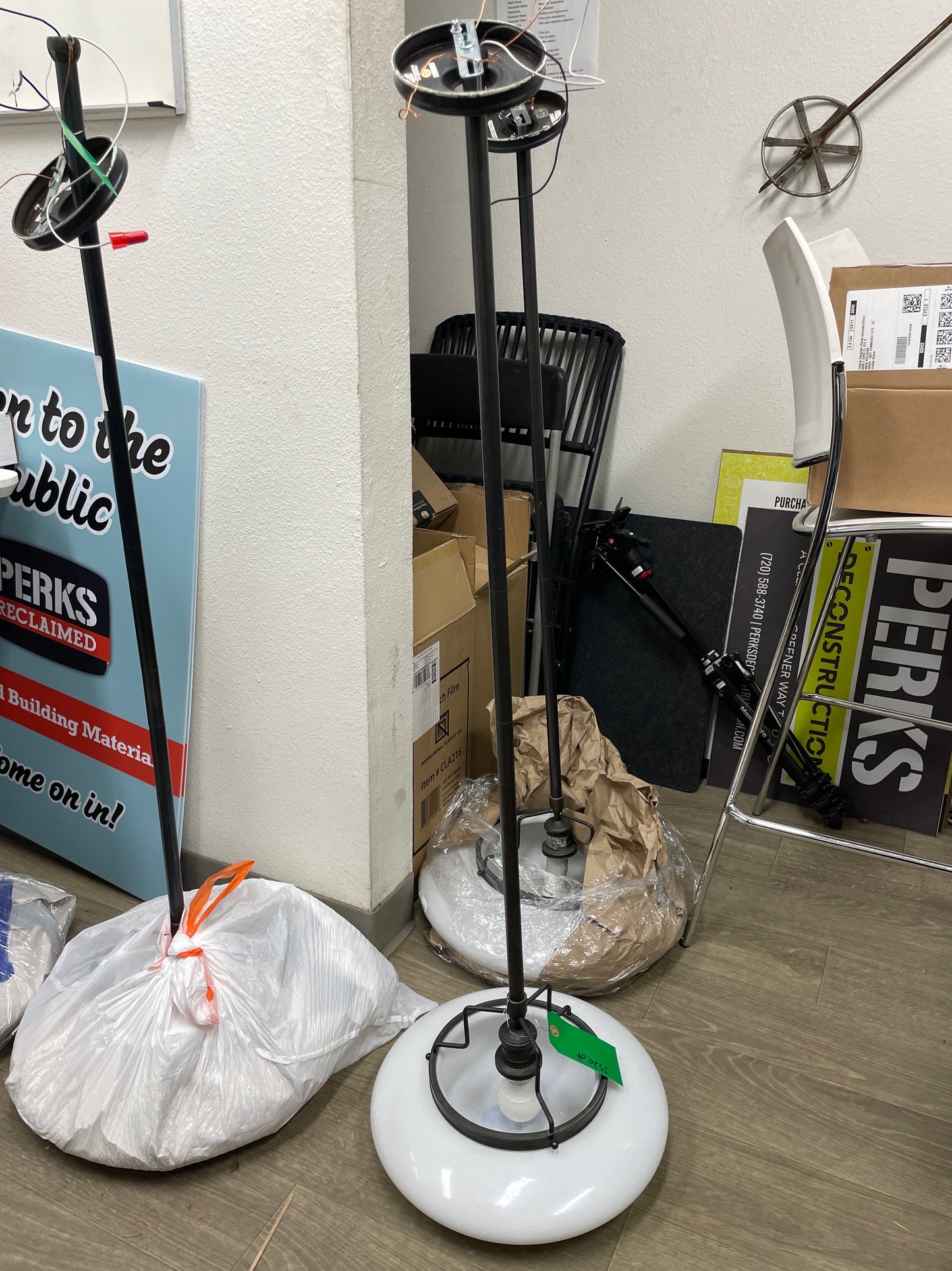 Industrial Farmhouse Pendant Light [#J520.04]