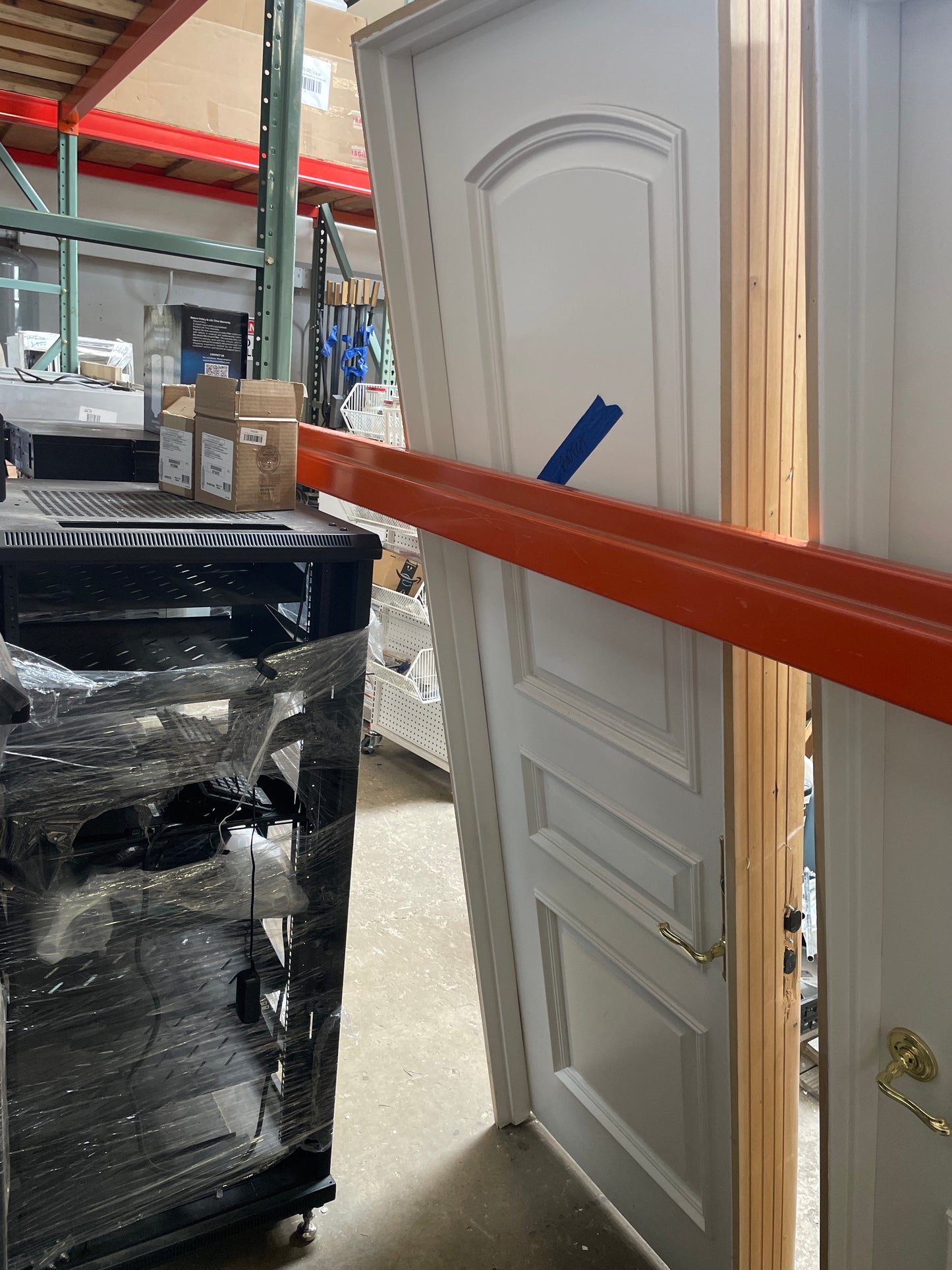 28x84 LHS Exterior Solid 3 Panel Prehung Door, White [#J527.08]