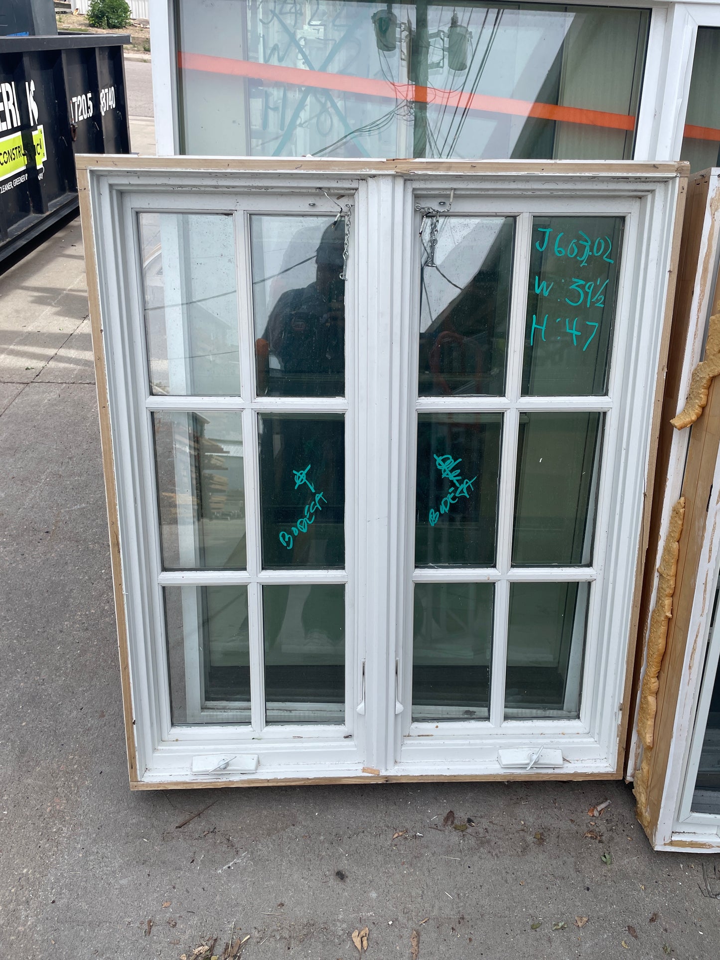 39.5x47 Wood Casement Window [#J603.02]