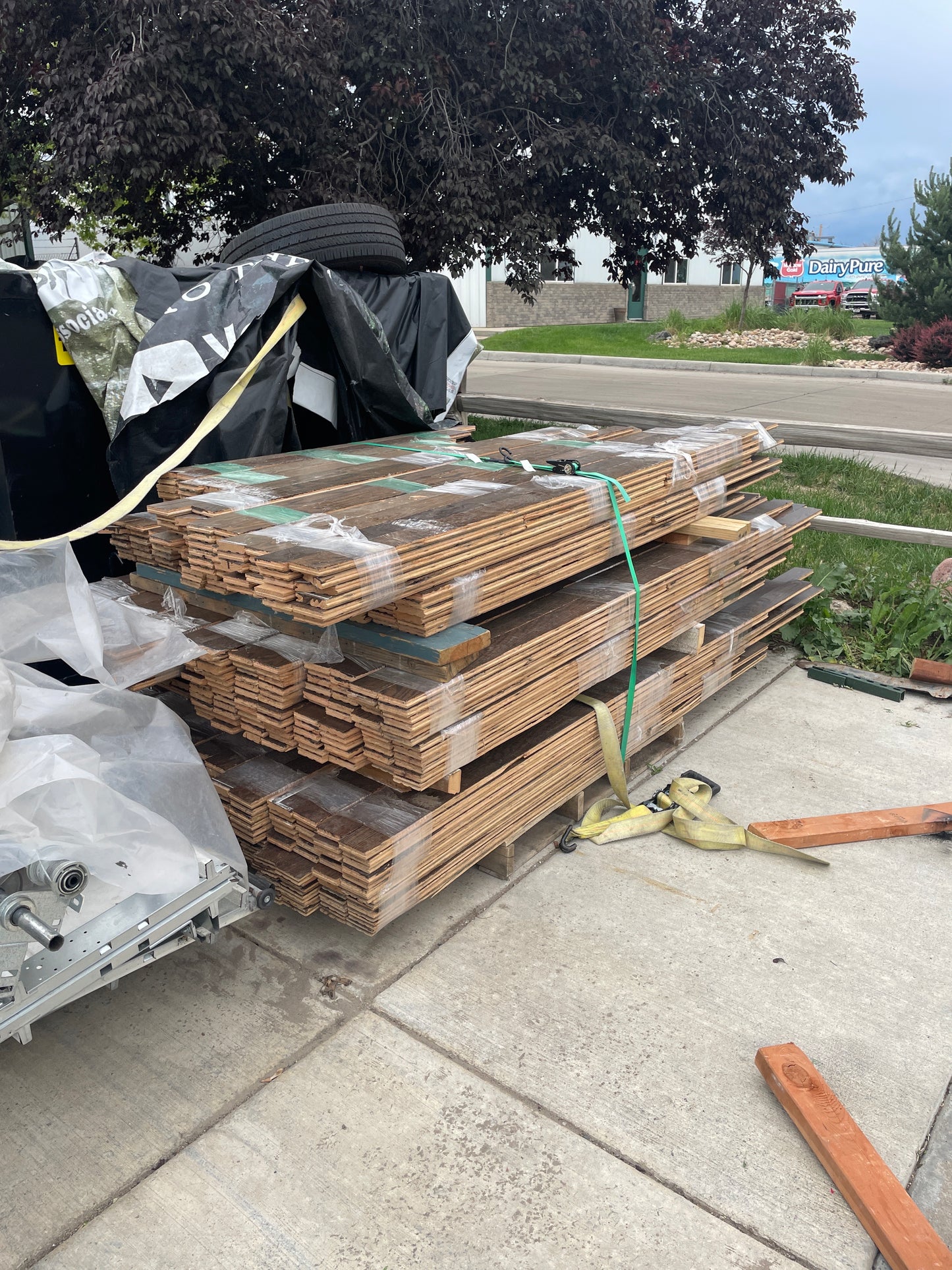 Oak Reclaimed Flooring, 3in, 825 sqft [#J603.10]