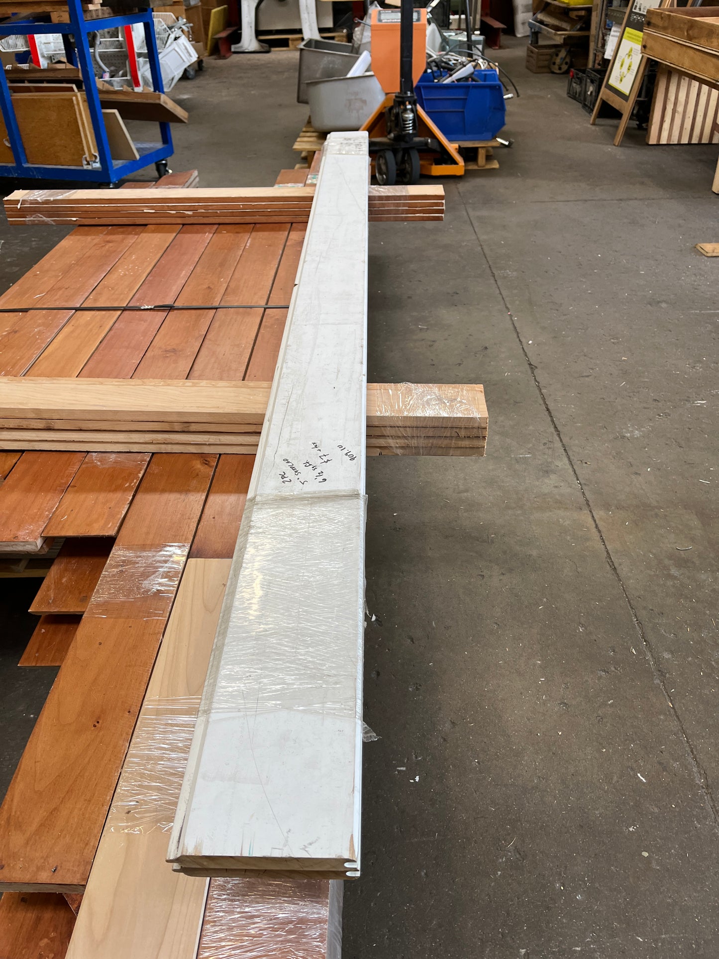 Painted 5" Shiplap Boards [909.10]