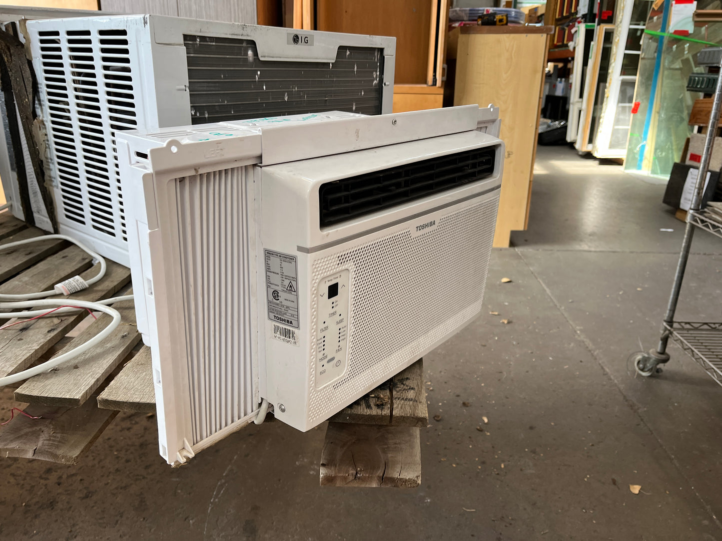 Toshiba 6000 BTU Window Air Conditioner [910.09]