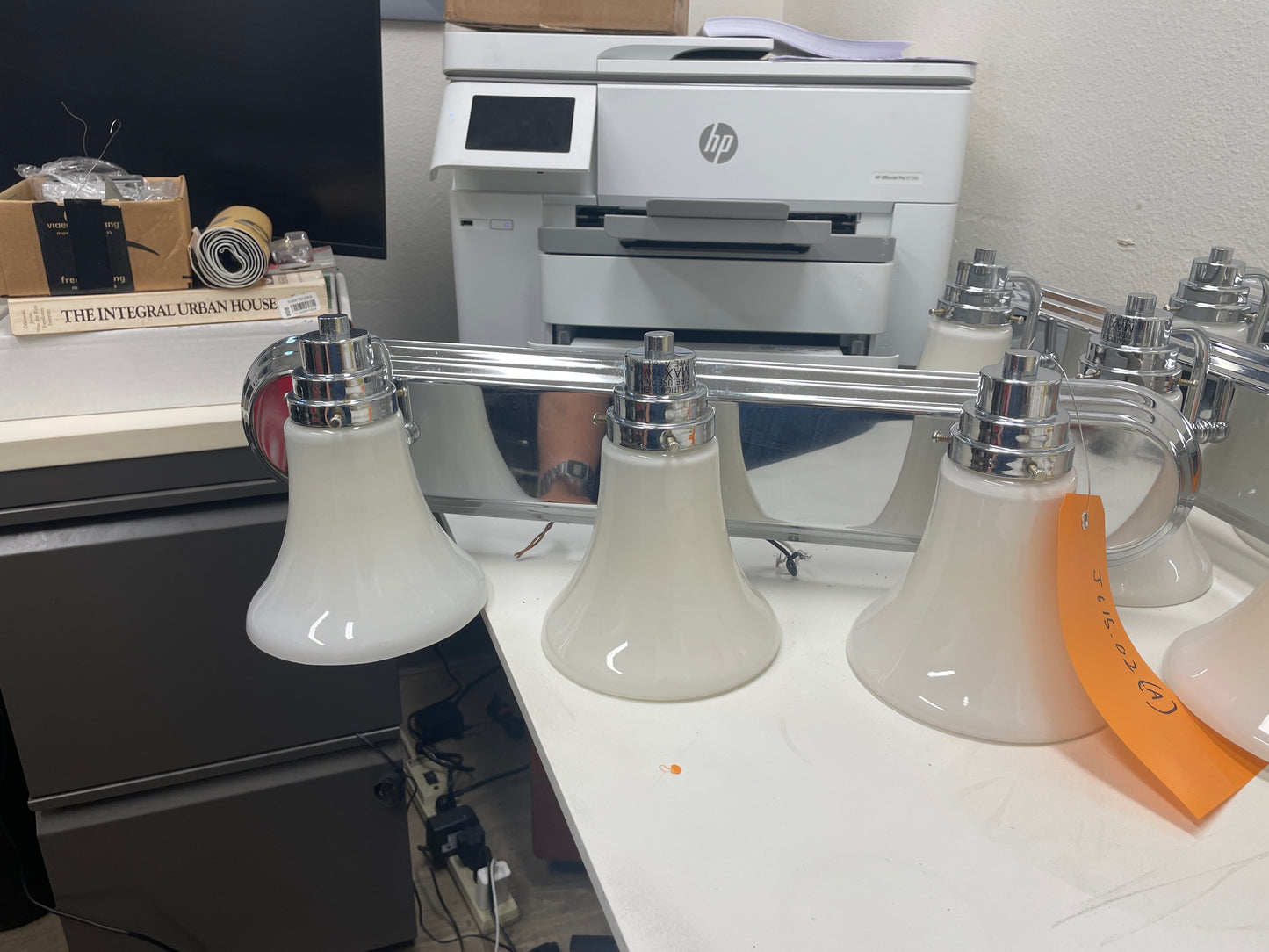 3-Light Vanity Bar, Chrome with Frosted Glass [#J615.02]