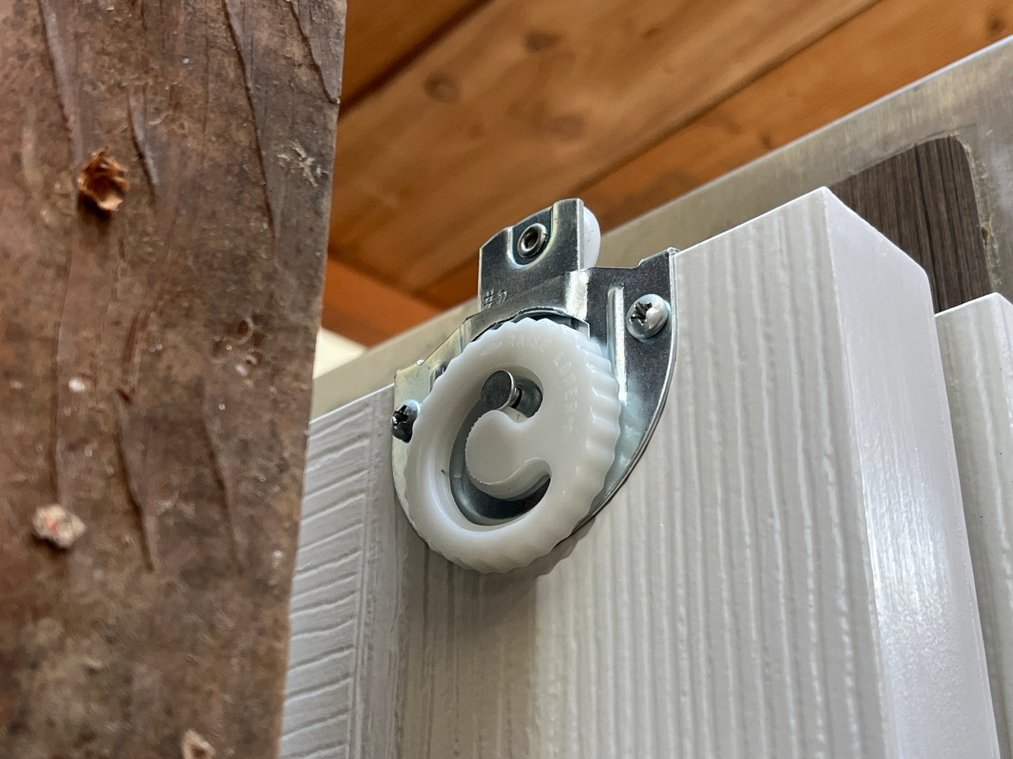 Set of 6-Panel Bypass Closet Doors [911.01(1)]