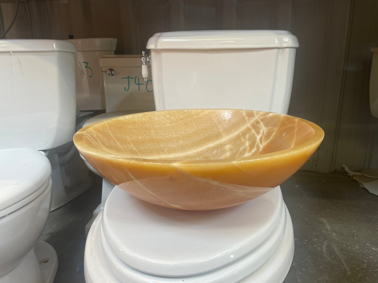 17in Round Onyx Vessel Bathroom Sink, Honey [#J615.16]