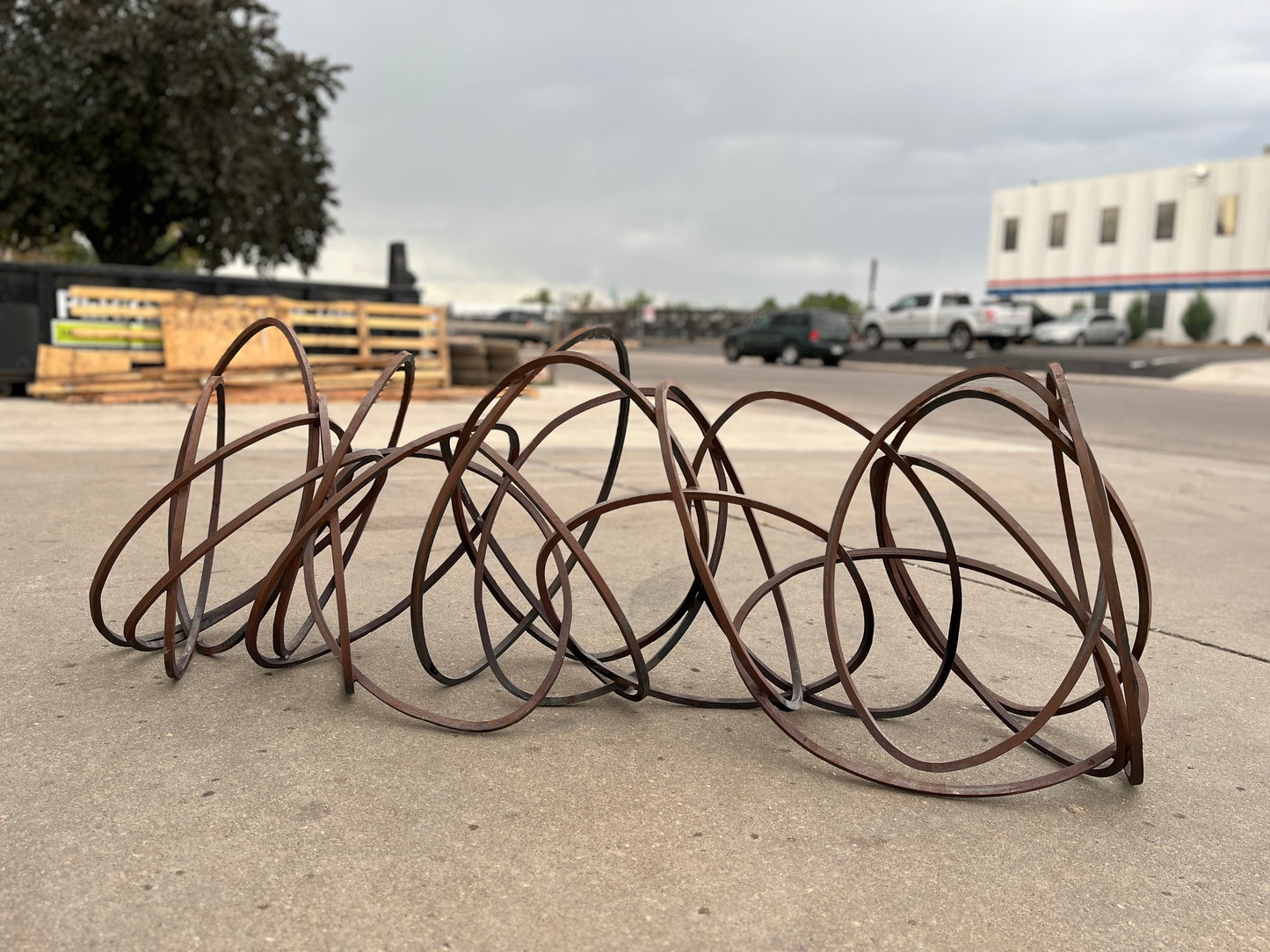 Twisted Wrought Iron Sculpture [911.10]