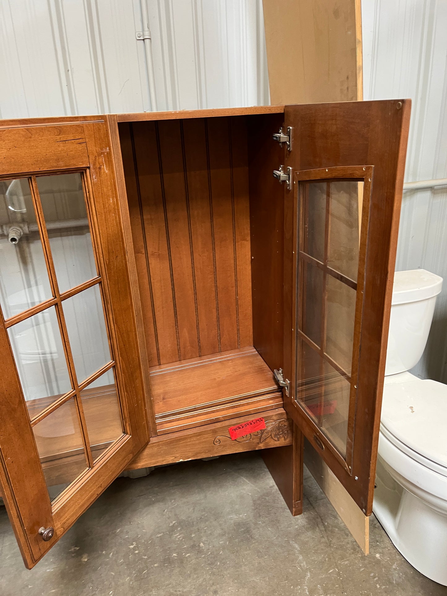 Glass Door Display Cabinet [913.10]