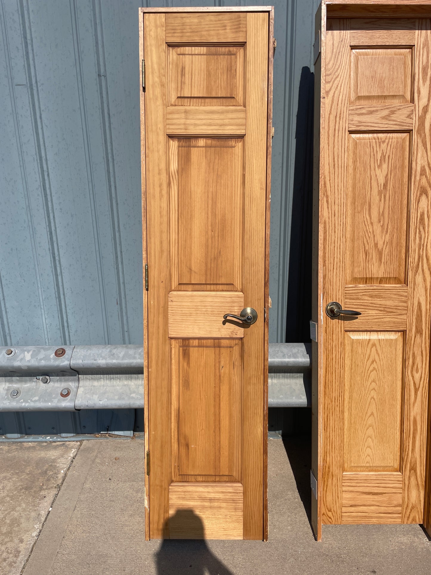 18x80 RHS Interior Hollow 3 Panel Prehung Door, Wood Finish #J622.17