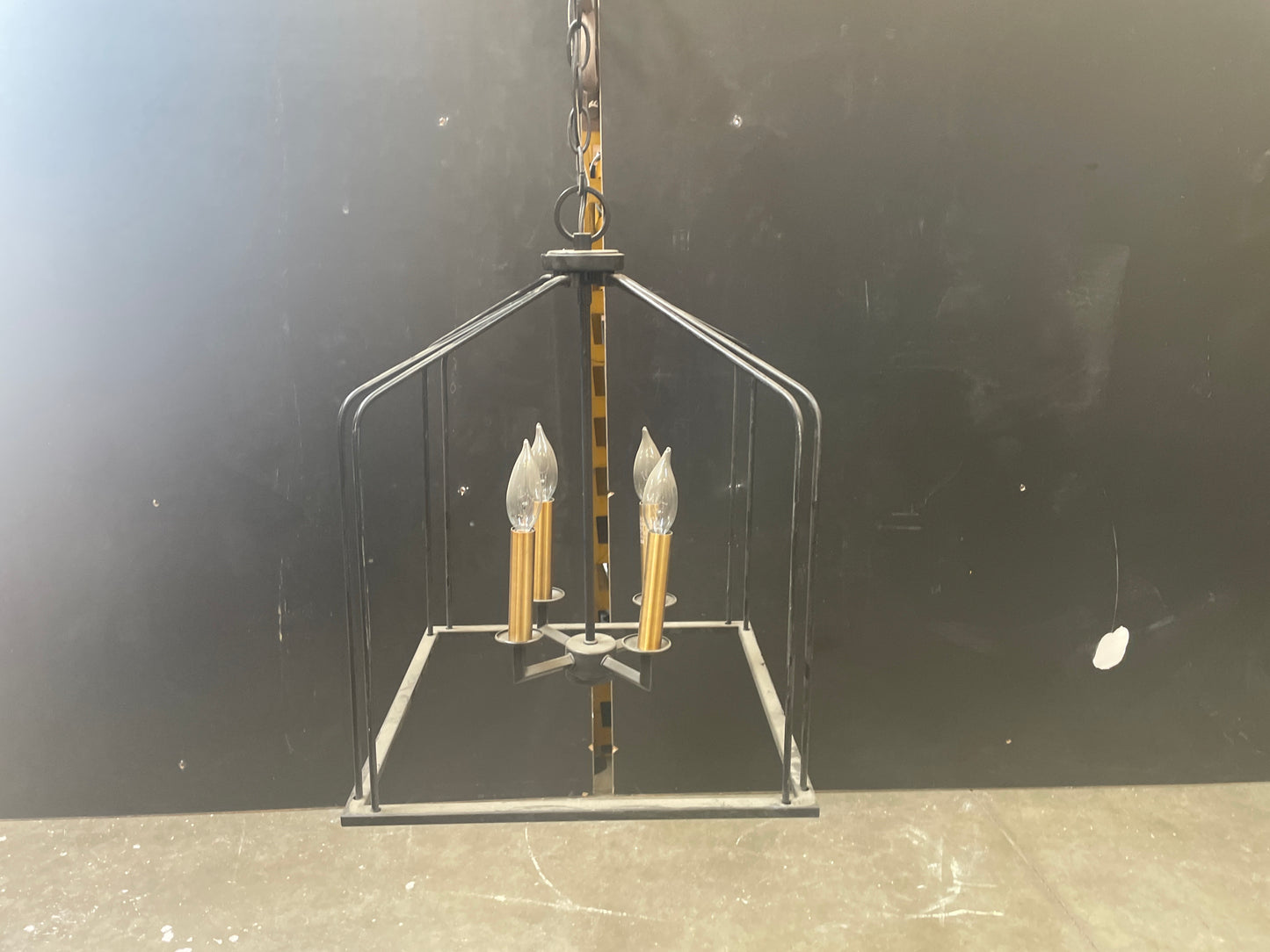 Modern Farmhouse Lantern Pendant, Matte Black [#J623.06]