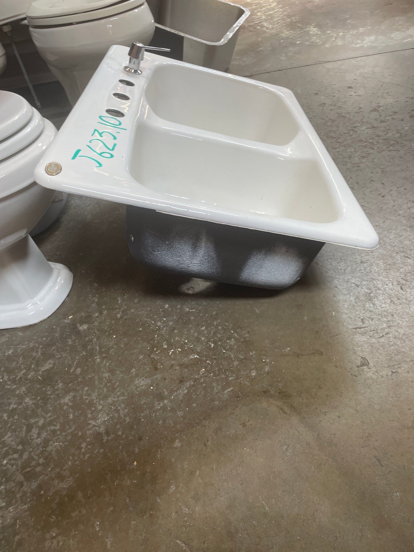 33x22 Eljer Cast Iron Drop-In Kitchen Sink, White [#J623.10]