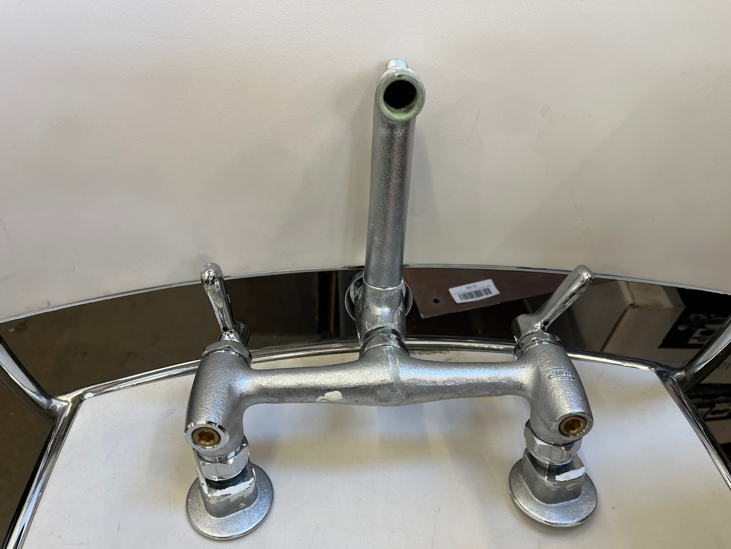 Zurn 2-Handle Commercial Faucet LVB2 [#E506.03]