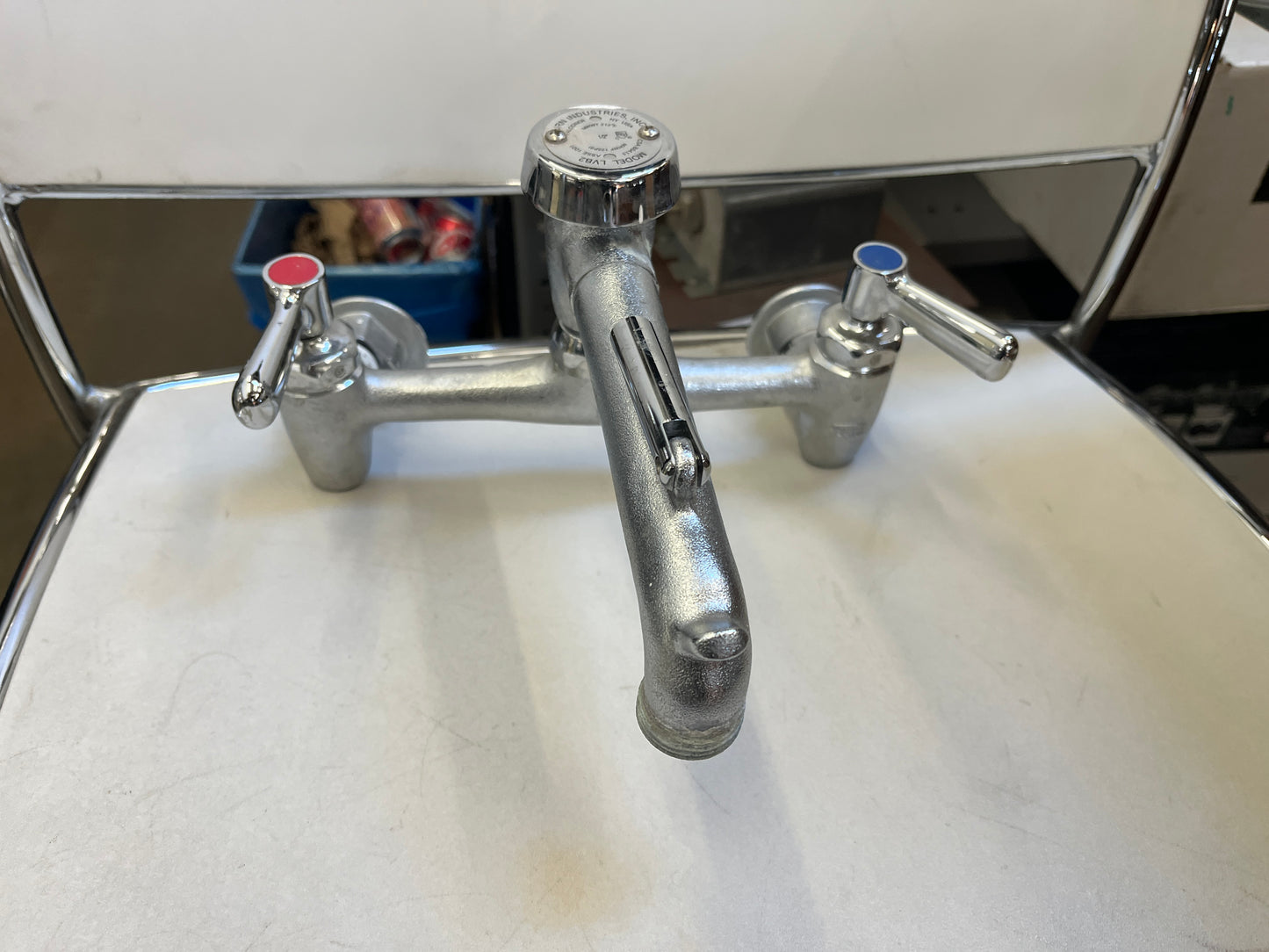 Zurn 2-Handle Commercial Faucet LVB2 [#E506.03]
