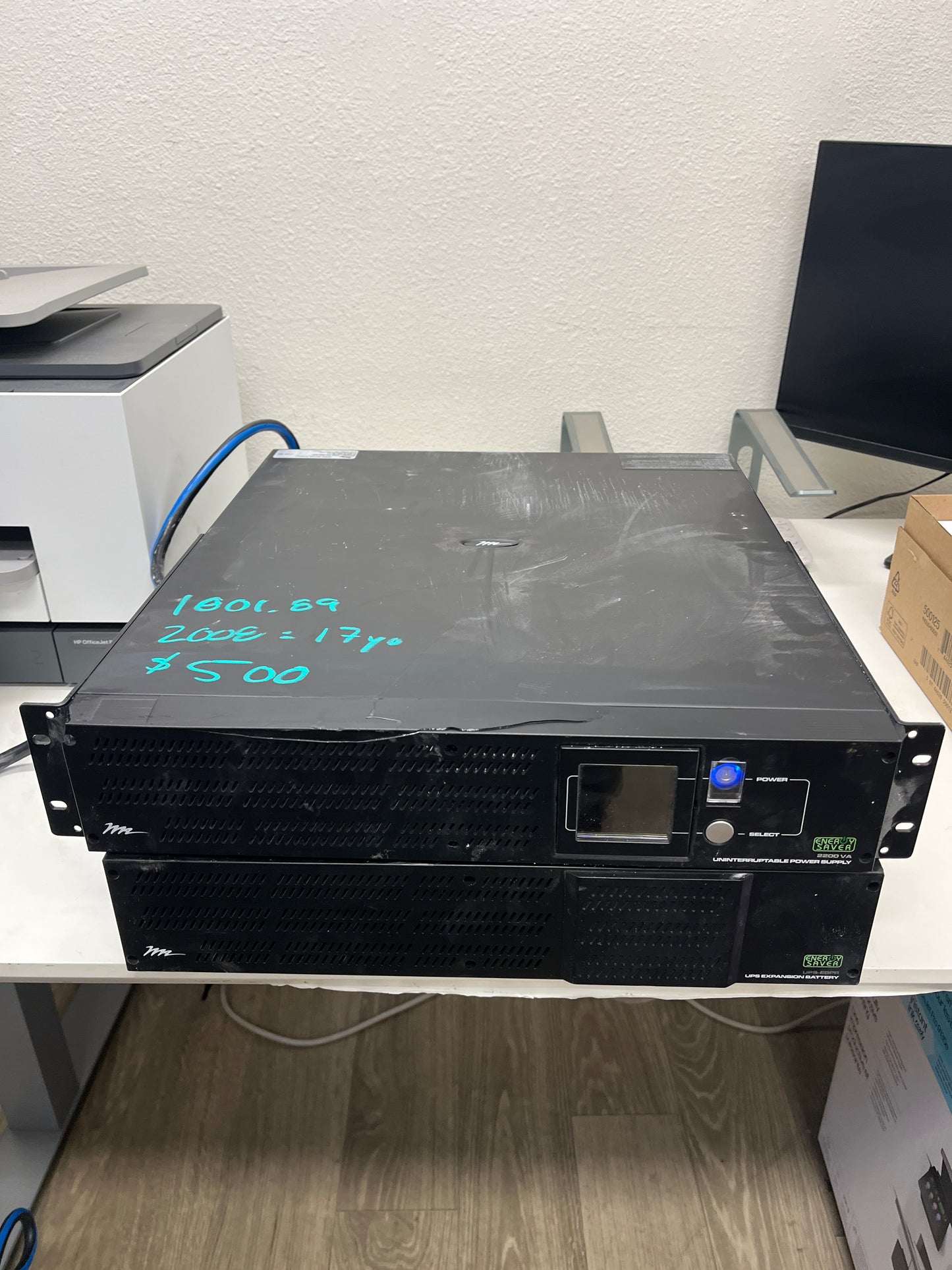 Middle Atlantic UPS Battery Backup w/ Battery Pack [#E505.07]