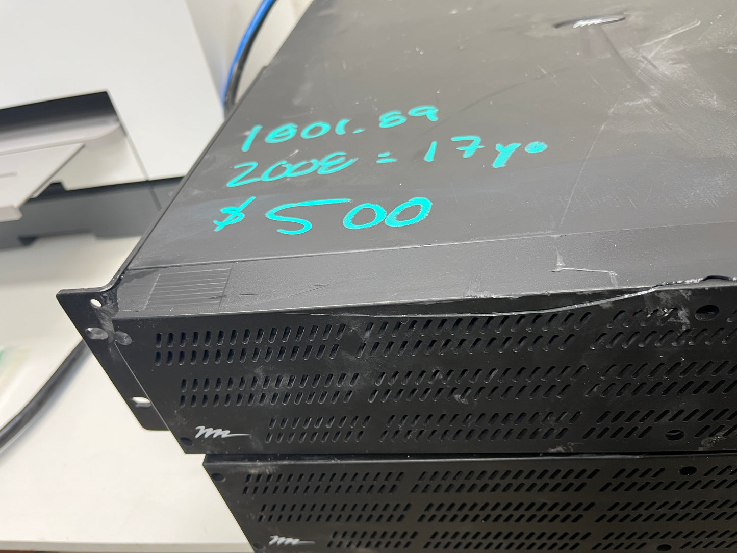 Middle Atlantic UPS Battery Backup w/ Battery Pack [#E505.07]