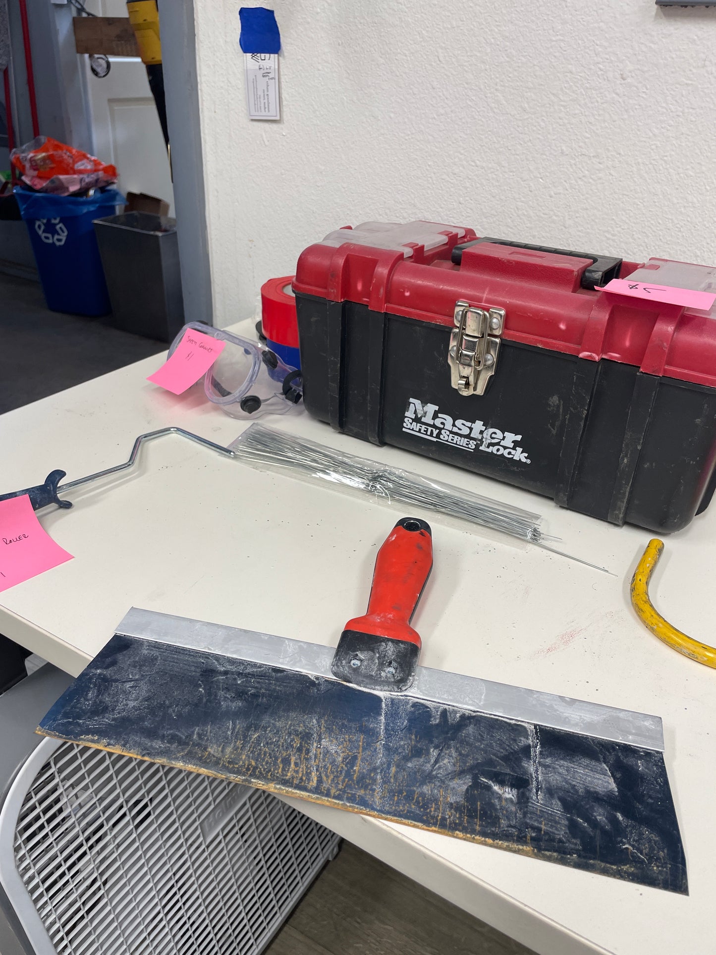14 Inch Taping Knife, Metal Blade