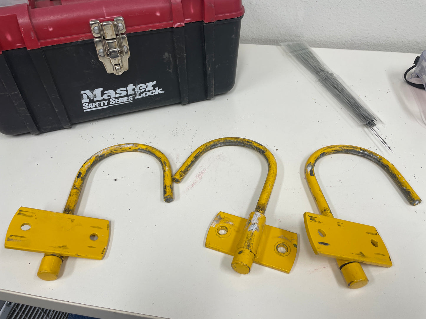 Commercial Swivel J Hook, Yellow