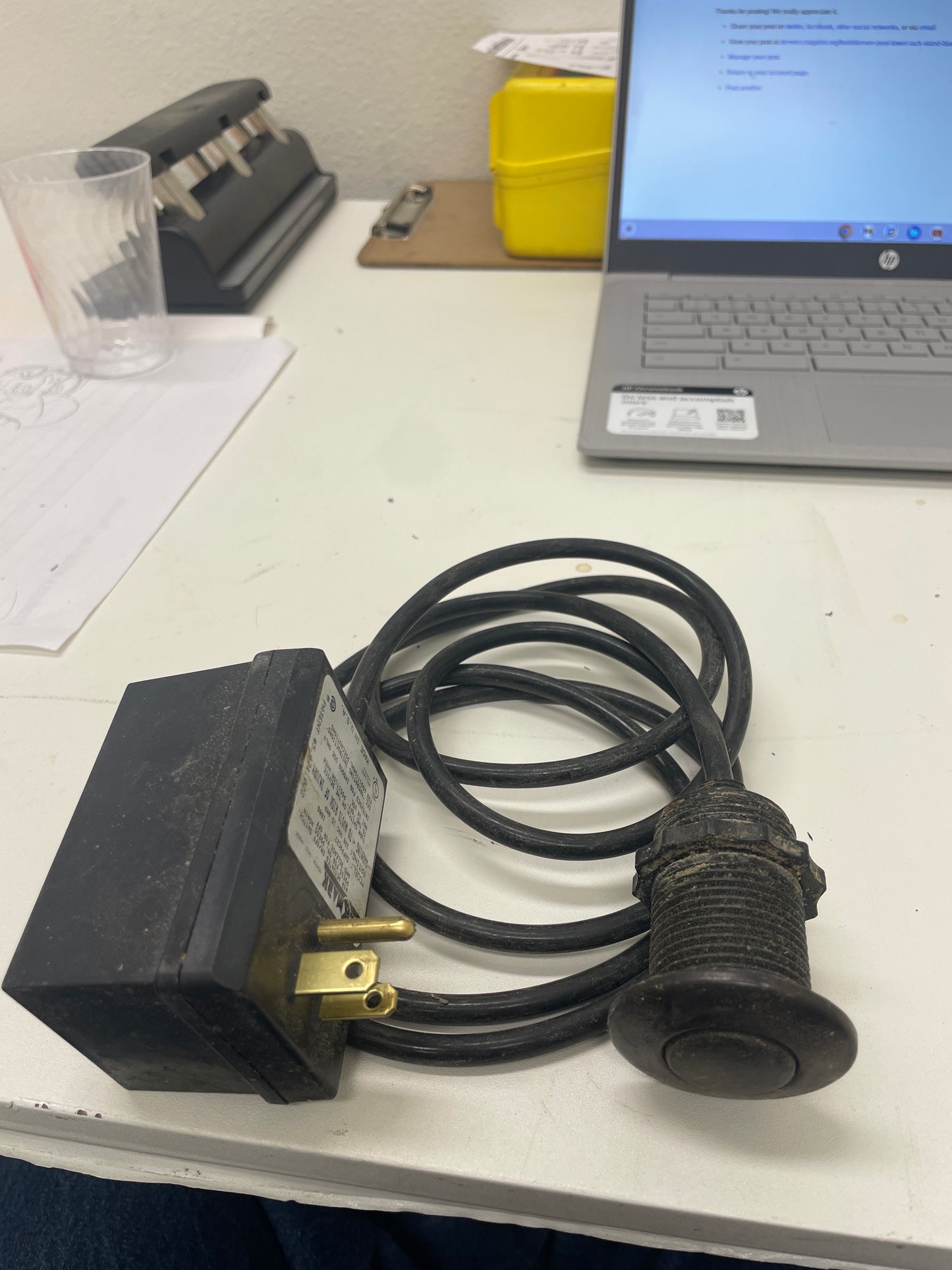 TecMark Air Actuated Press Switch, Model SAFPAC27