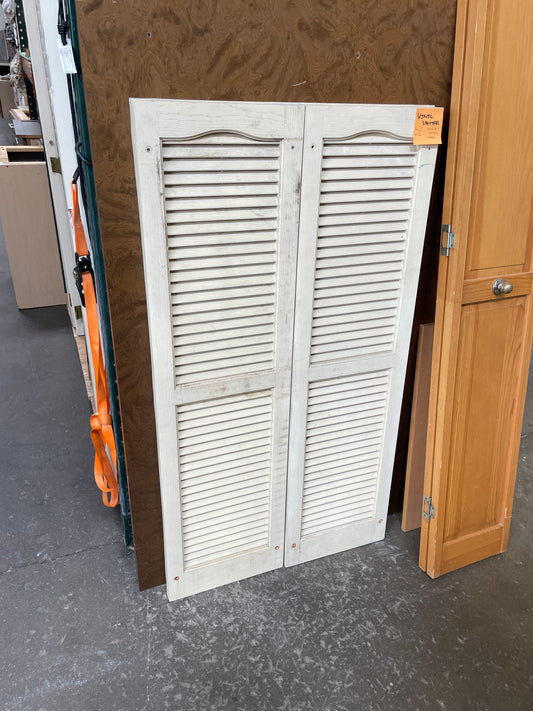 Vinyl Shutters, 28 Inch Wide x 51 Inch High, Pair