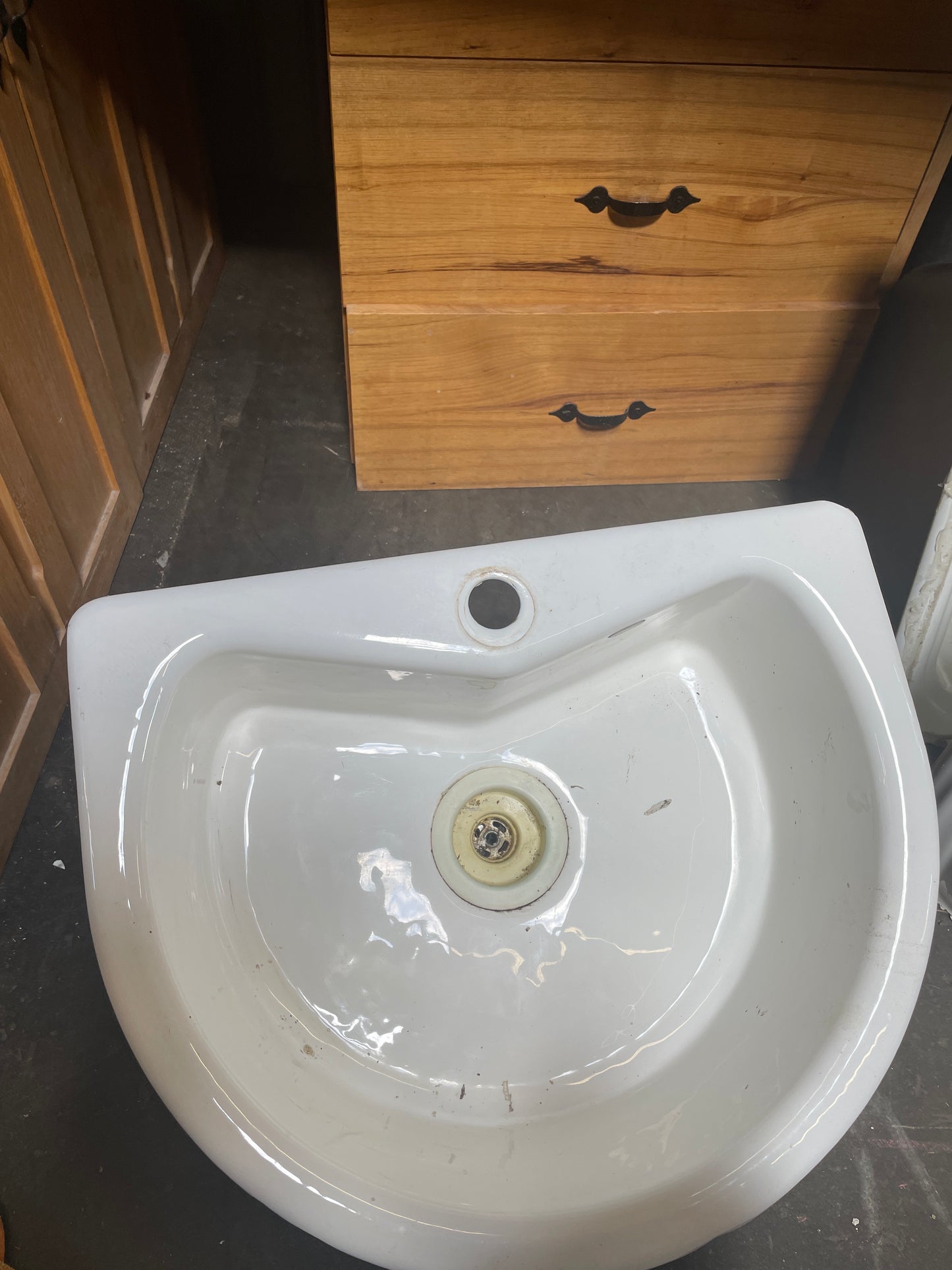 22x18 Reclaimed Cast Iron Drop-In Bathroom Sink, White