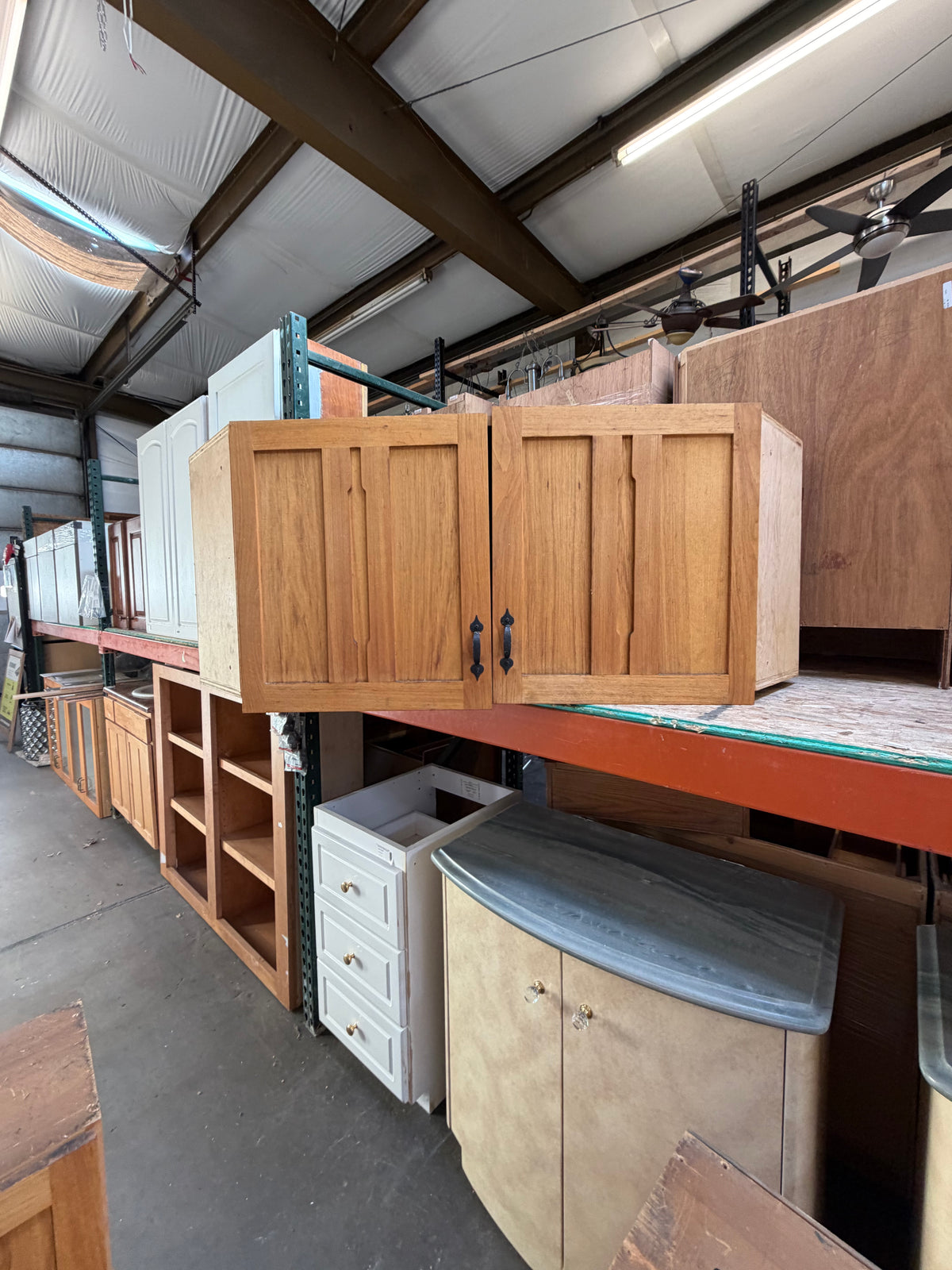 10ft Reclaimed Oak Wall Cabinet Set, 4-Piece