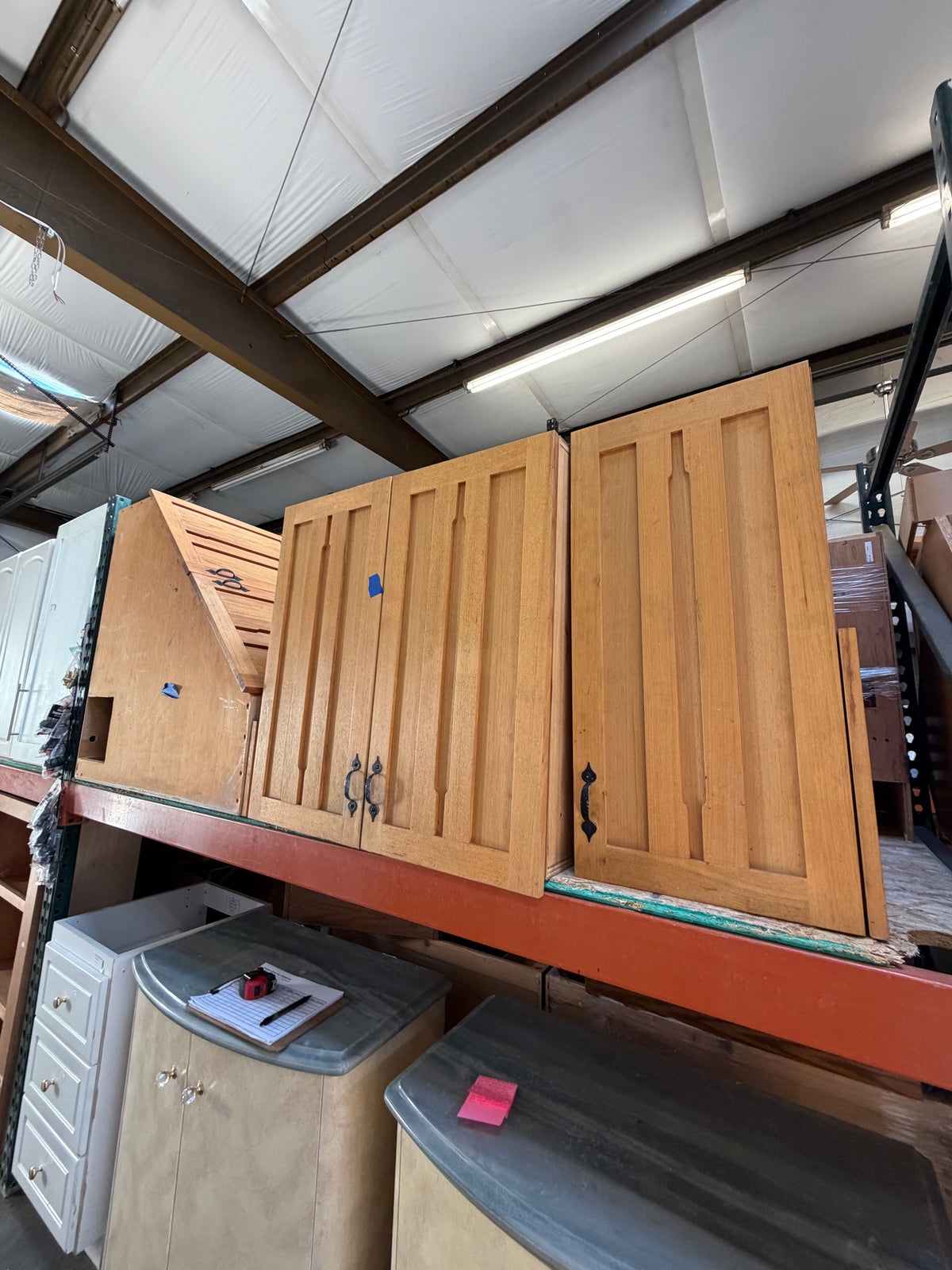 10ft Reclaimed Oak Wall Cabinet Set, 4-Piece